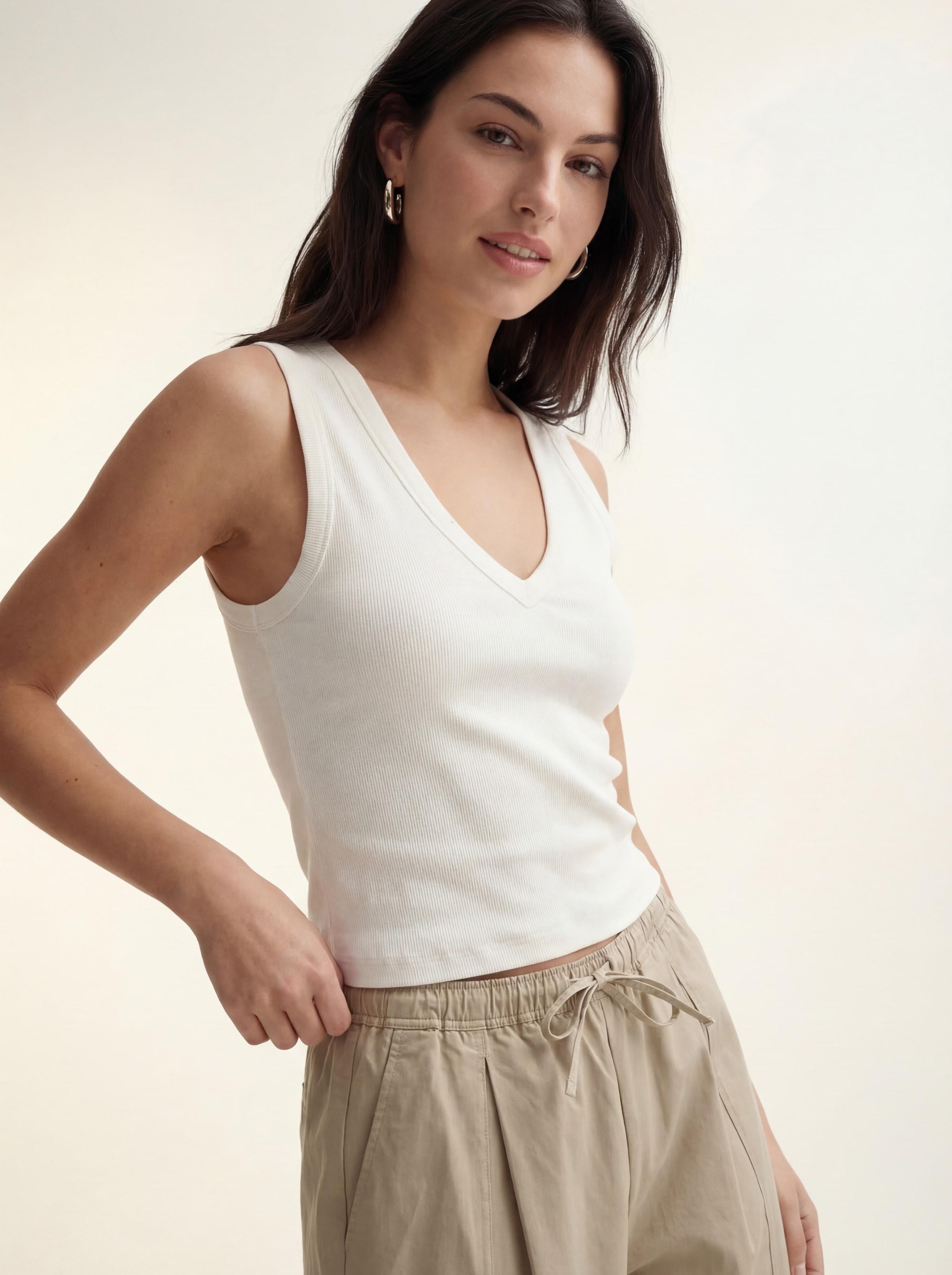 Vero Moda V-Shirt »VMCHLOE SHORT DEEP V-NECK TOP JRS NOOS« Baumwollmischung, regular fit