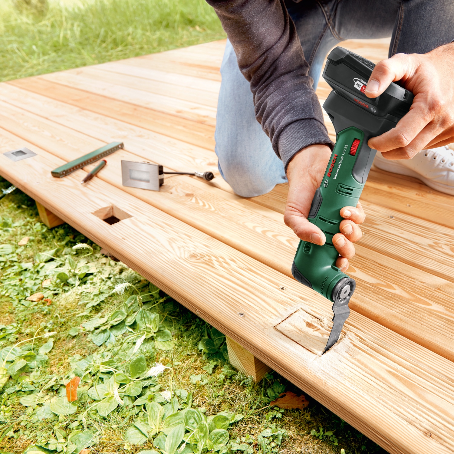 Bosch Home & Garden Akku-Multifunktionswerkzeug »UniversalMulti 18V-32«, ohne Akku und Ladegerät