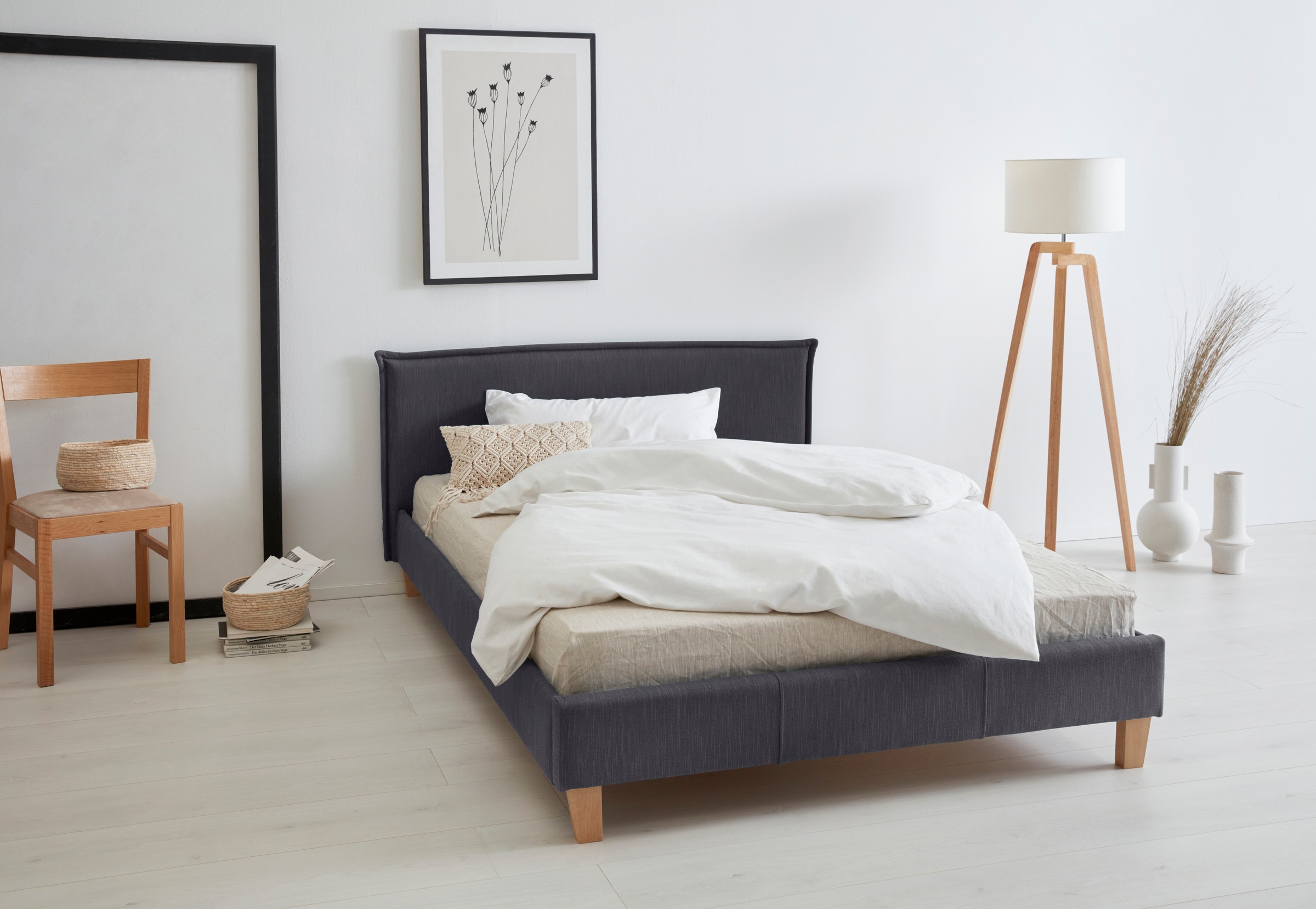 OTTO products Polsterbett »Heddi« in 5 Breiten: von 90cm-200cm,  Biese am Kopfteil,  Strukturstoff