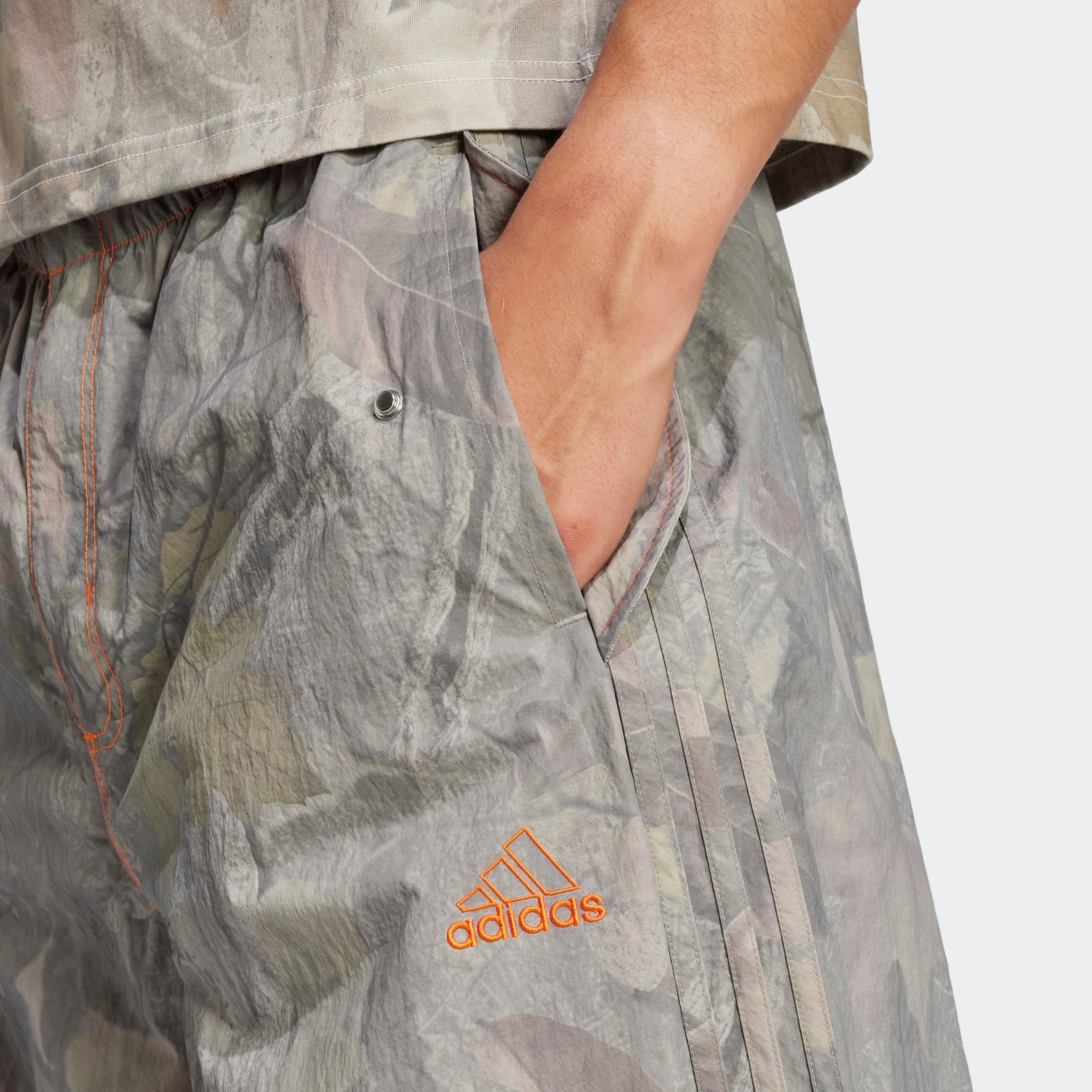 adidas Originals Sporthose »CAMO PANT Q1«, (1 tlg.)