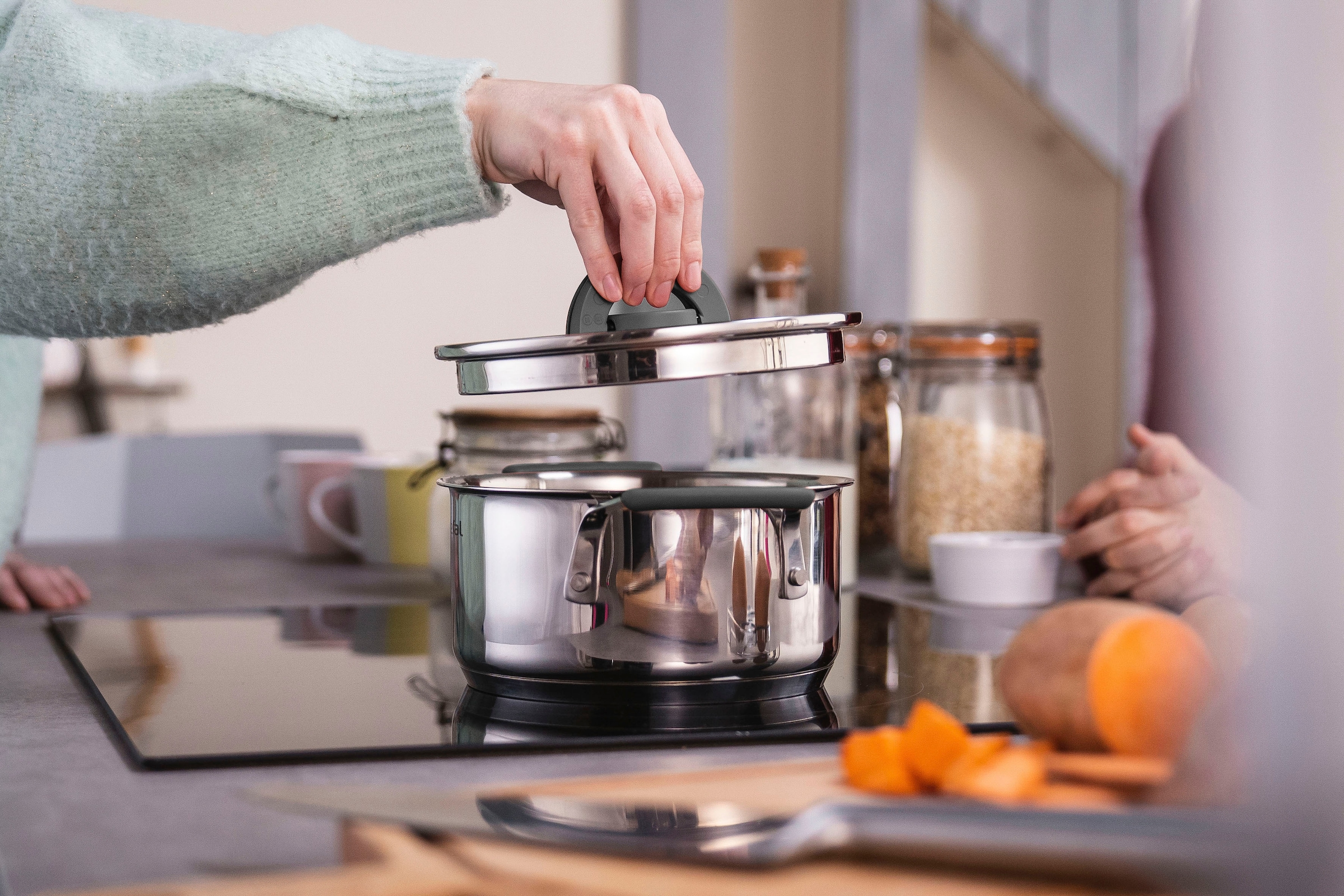 Tefal Topf-Set »G7376S Opti'Space«, Edelstahl, (Set, 6 tlg., Stielkasserolle 16 cm, Kochtopf 20/24 cm, je mit Deckel), Thermo-Fusion-Boden, für alle Herdarten inkl. Induktion
