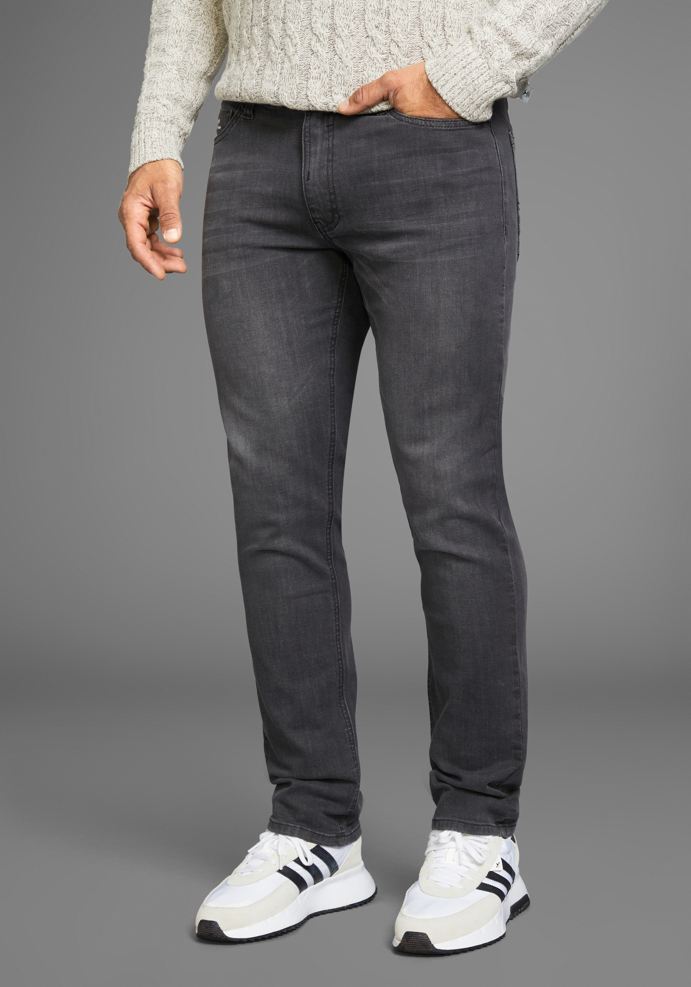 H.I.S Straight-Jeans »DIX«, gerade Beinform, niedrige Leibhöhe, Used-Waschung