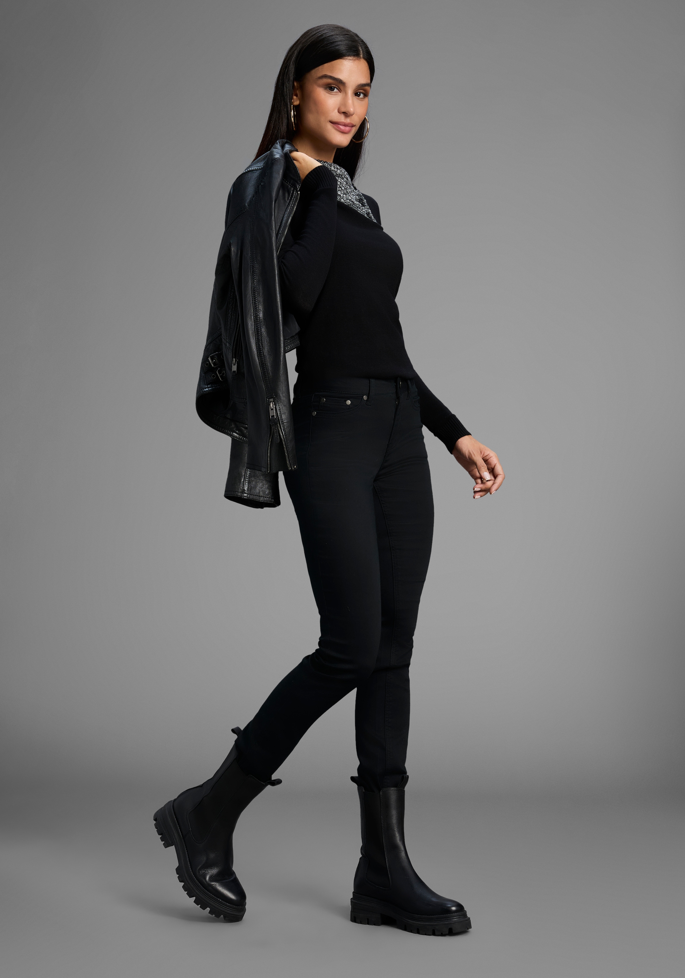 Arizona Slim-fit-Jeans »Shaping«, enge Passform, Röhrenjeans, Used-Look-Waschung, hohe Leibhöhe