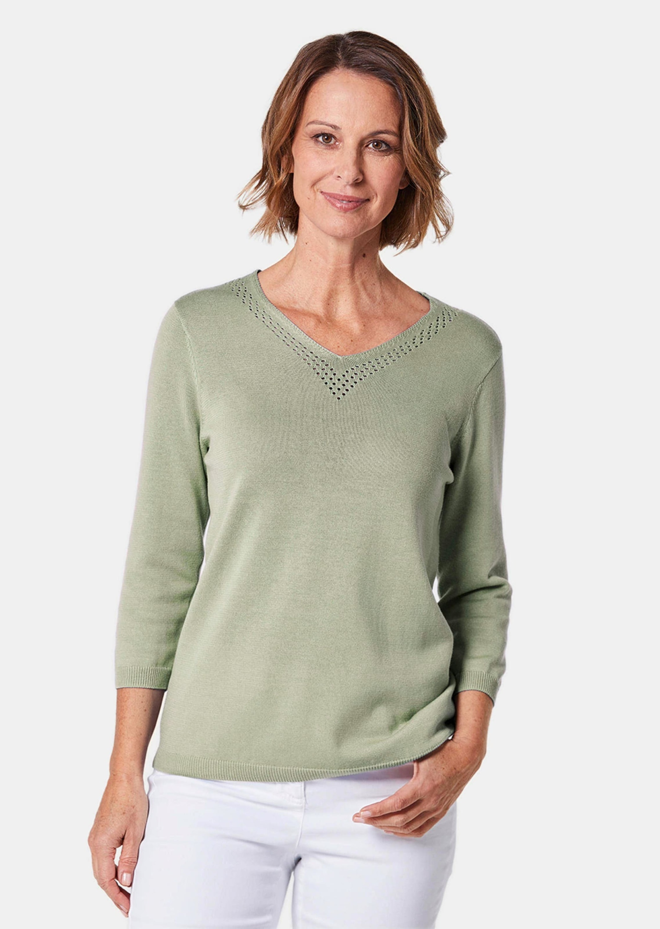 GOLDNER Rundhalspullover »Kurzgröße Unkomplizierter Pullover mit V-Ausschnitt«