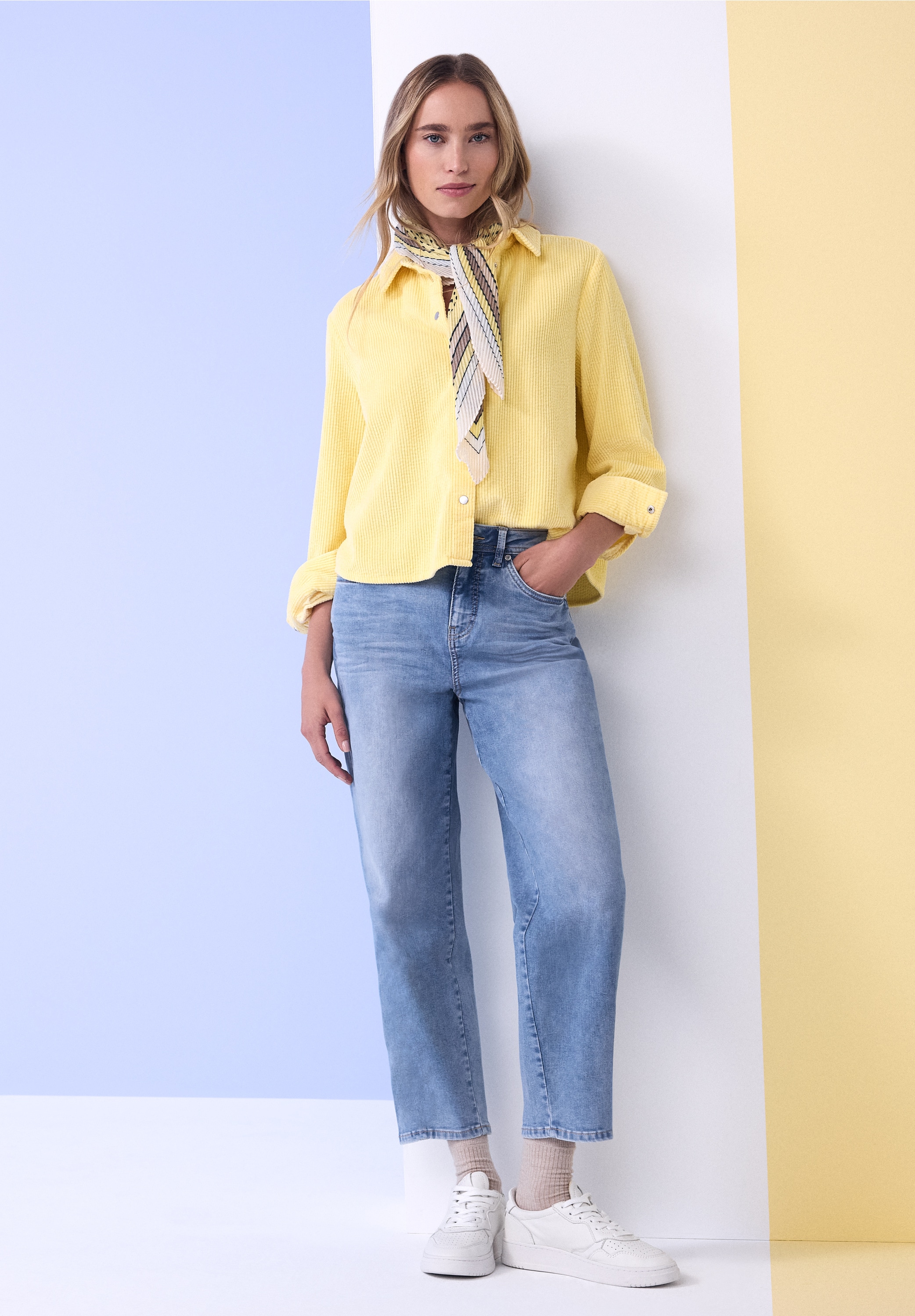 STREET ONE Loose-fit-Jeans »Style KARLIE« Barrel Legs, mit Viskose und Stretch