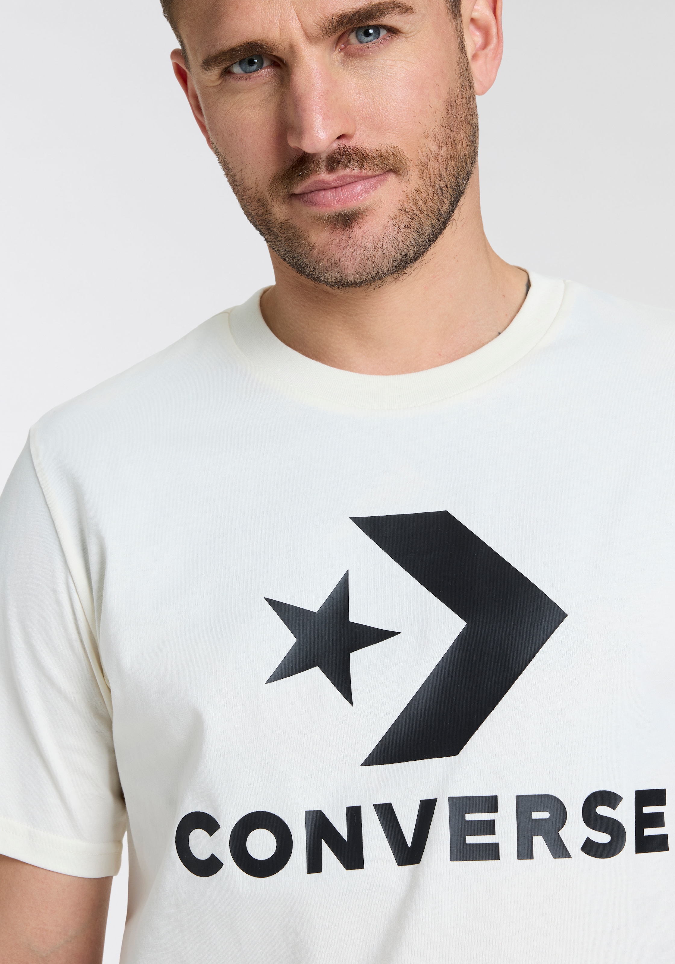 Converse T-Shirt »Unisex GO-TO STAR CHEVRON LOGO STANDARD-FIT«, (1 tlg.), Unisex