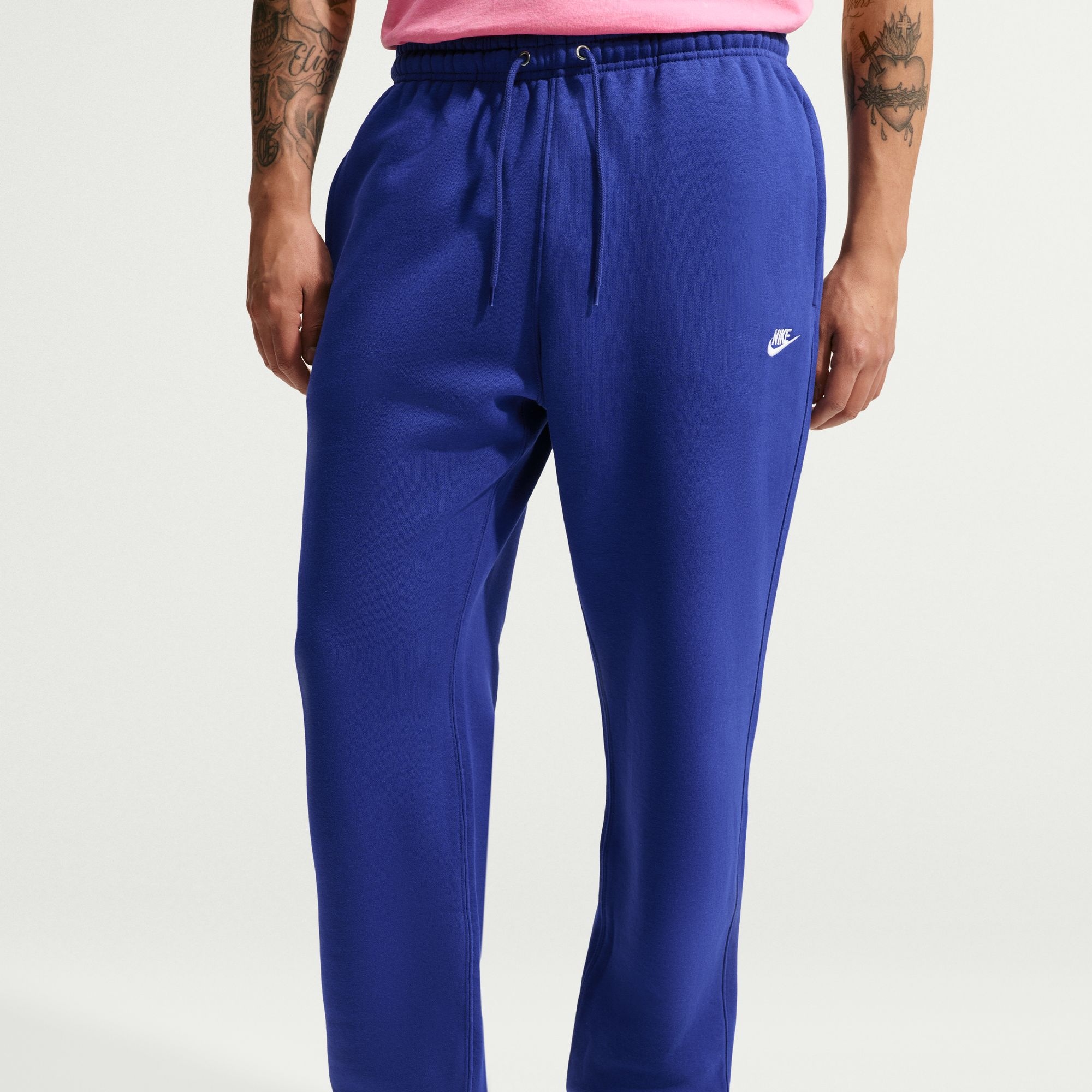 Nike Sportswear Sporthose »M NK CLUB BB CUFF PANT«  aus Baumwolle und Polyester, mit angerautem Fleece