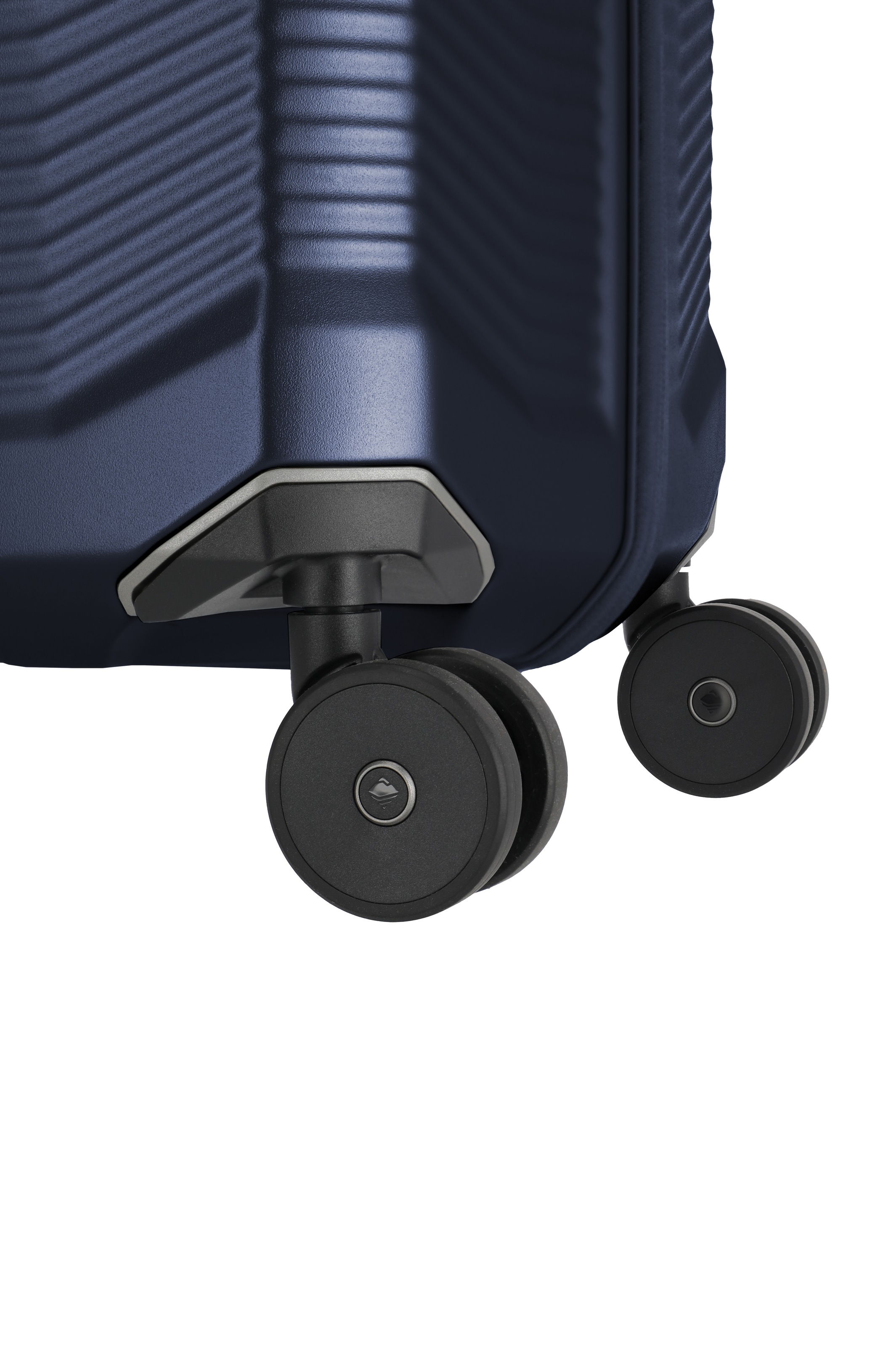 travelite Trolley »MILLENNIUM Reisekoffer Hartschale« 37 l 4 Rollen aus leichtem Polycarbonat mit stabiler Bauweise und Innenaufteilung