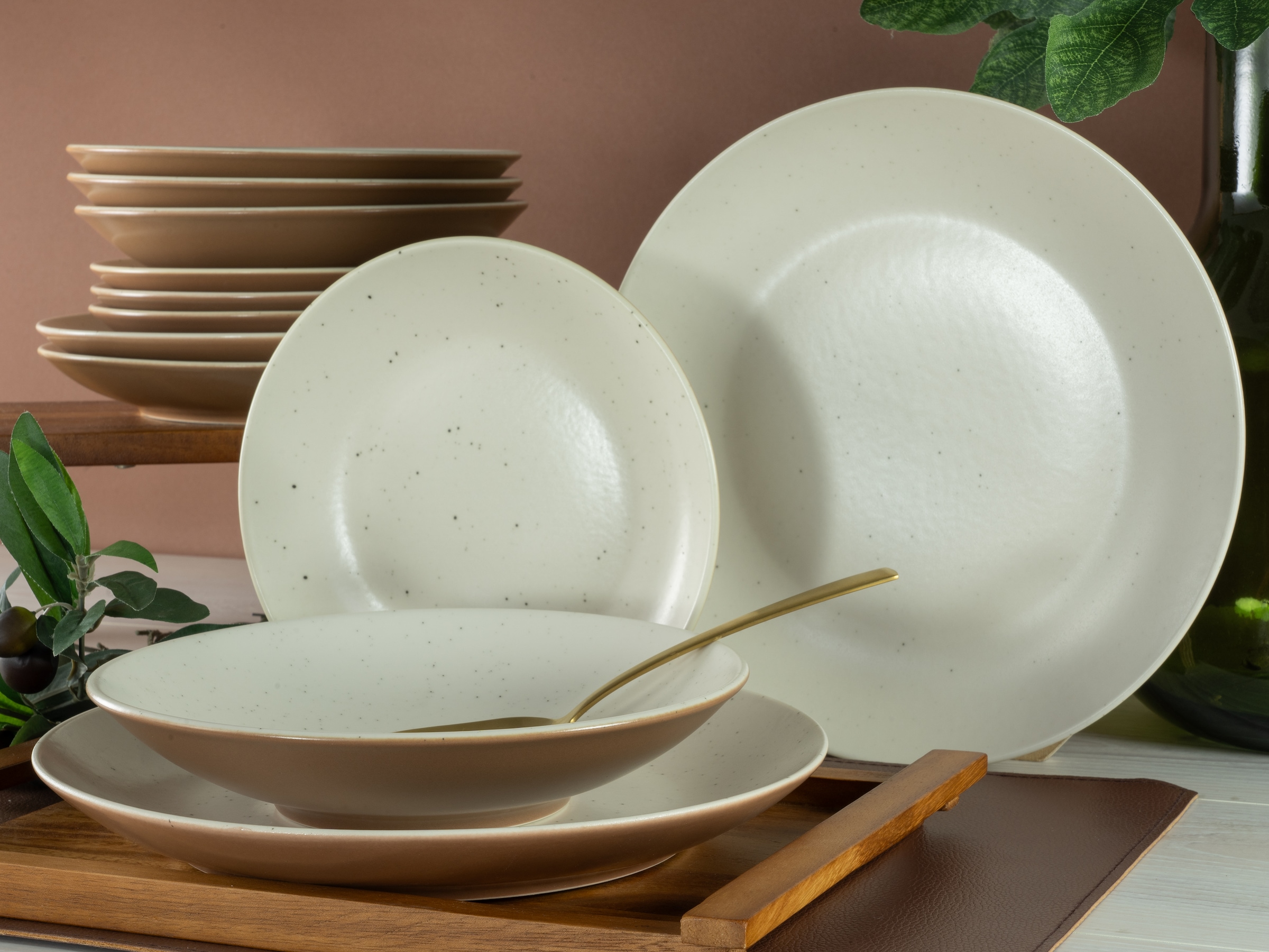 CreaTable Teller-Set »Geschirr-Set Sand Dunes«, (Set, 12 tlg., Tafelservice für 4 Personen), Service, handwerklicher Töpfercharakter, 12 Teile, für 4 Personen