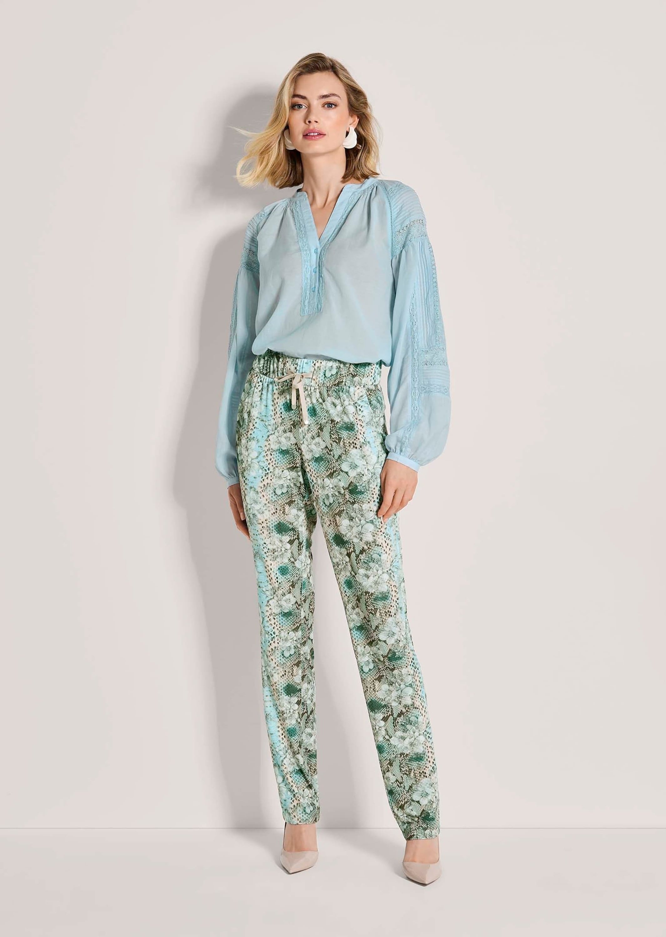 MADELEINE Jerseyhose »Jerseyhose Druckhose mit Animal- und Blütenprint«