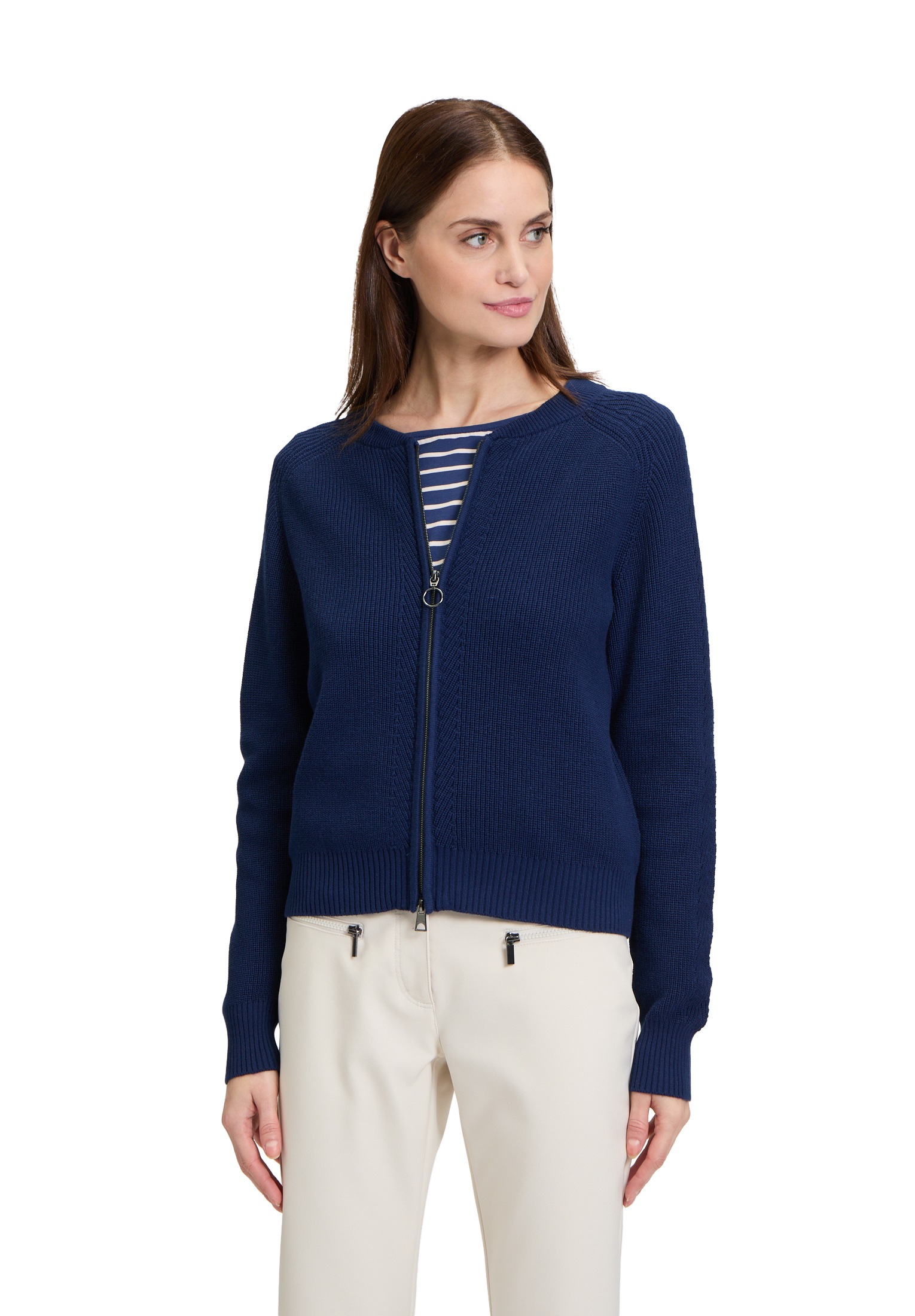 Betty Barclay Strickjacke »Feinstrickjacke mit Reißverschluss«