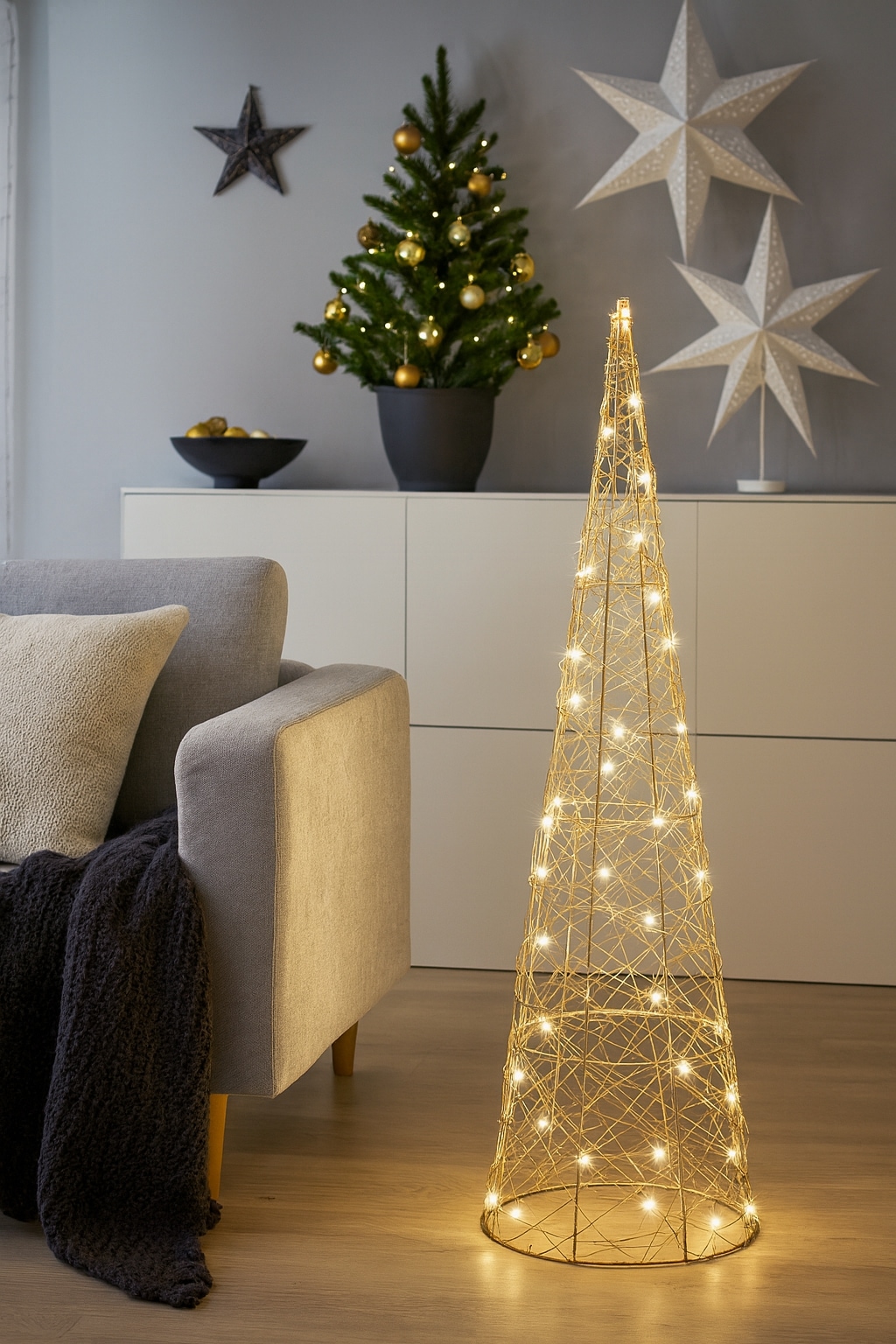 I.GE.A. LED-Dekofigur »LED-Pyramide« Dekofigur Weihnachtspyramide Weihnachtsdeko Weihnachtsbaum Christbaum