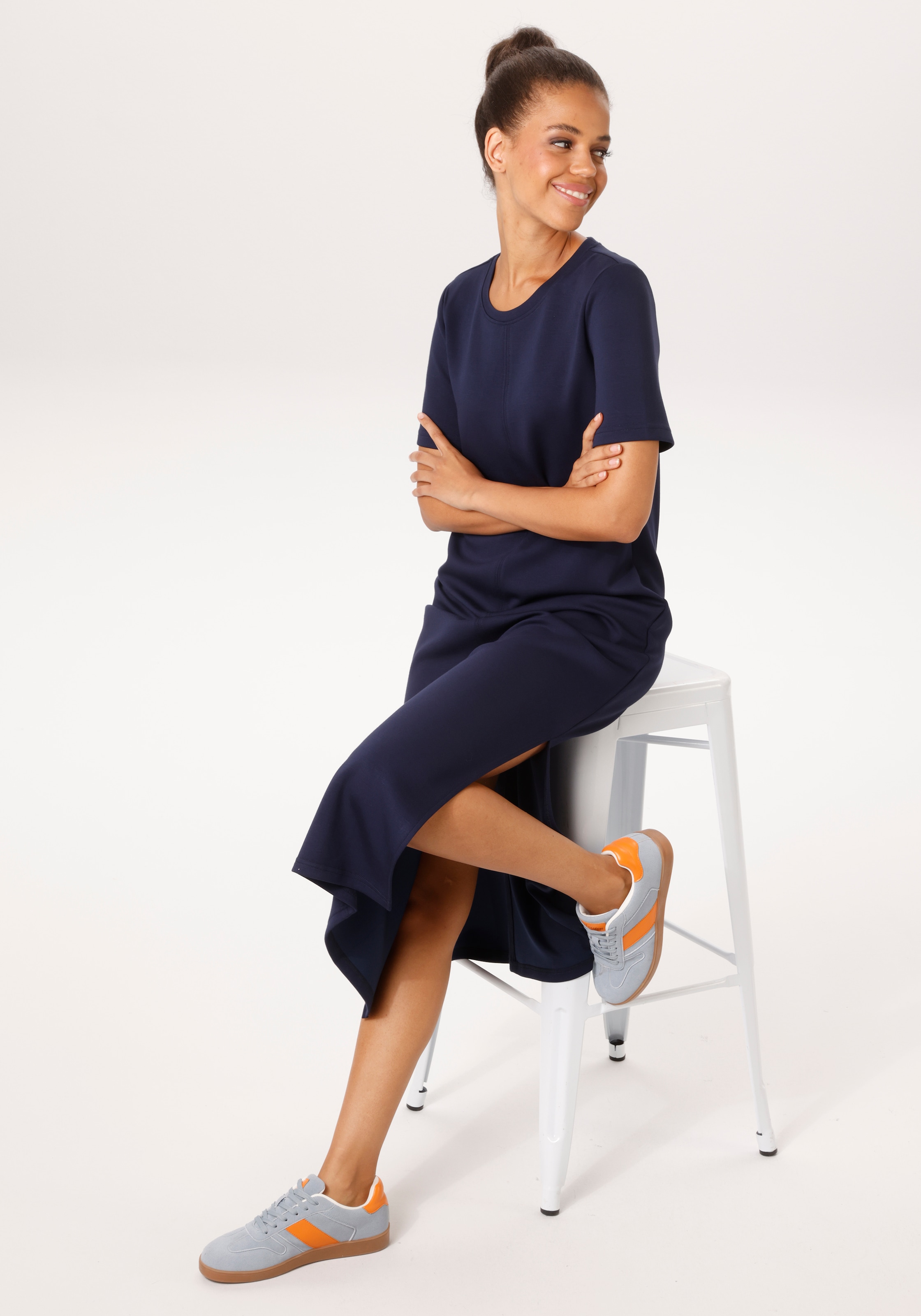 Aniston CASUAL Maxikleid mit Seitenschlitzen