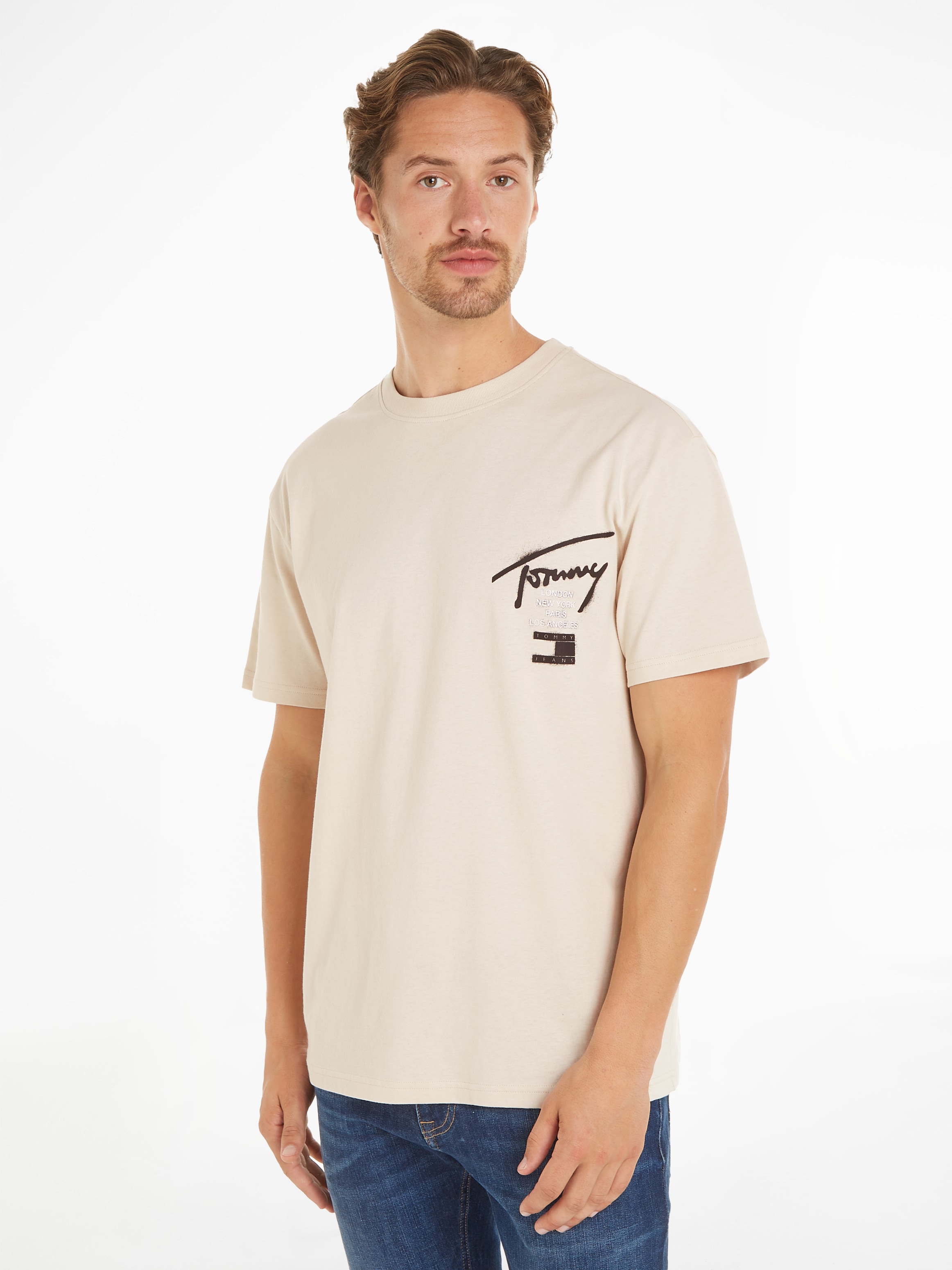 T-Shirt »TJM REG GRAFFITI SIG TEE EXT«, mit Logoschriftzug