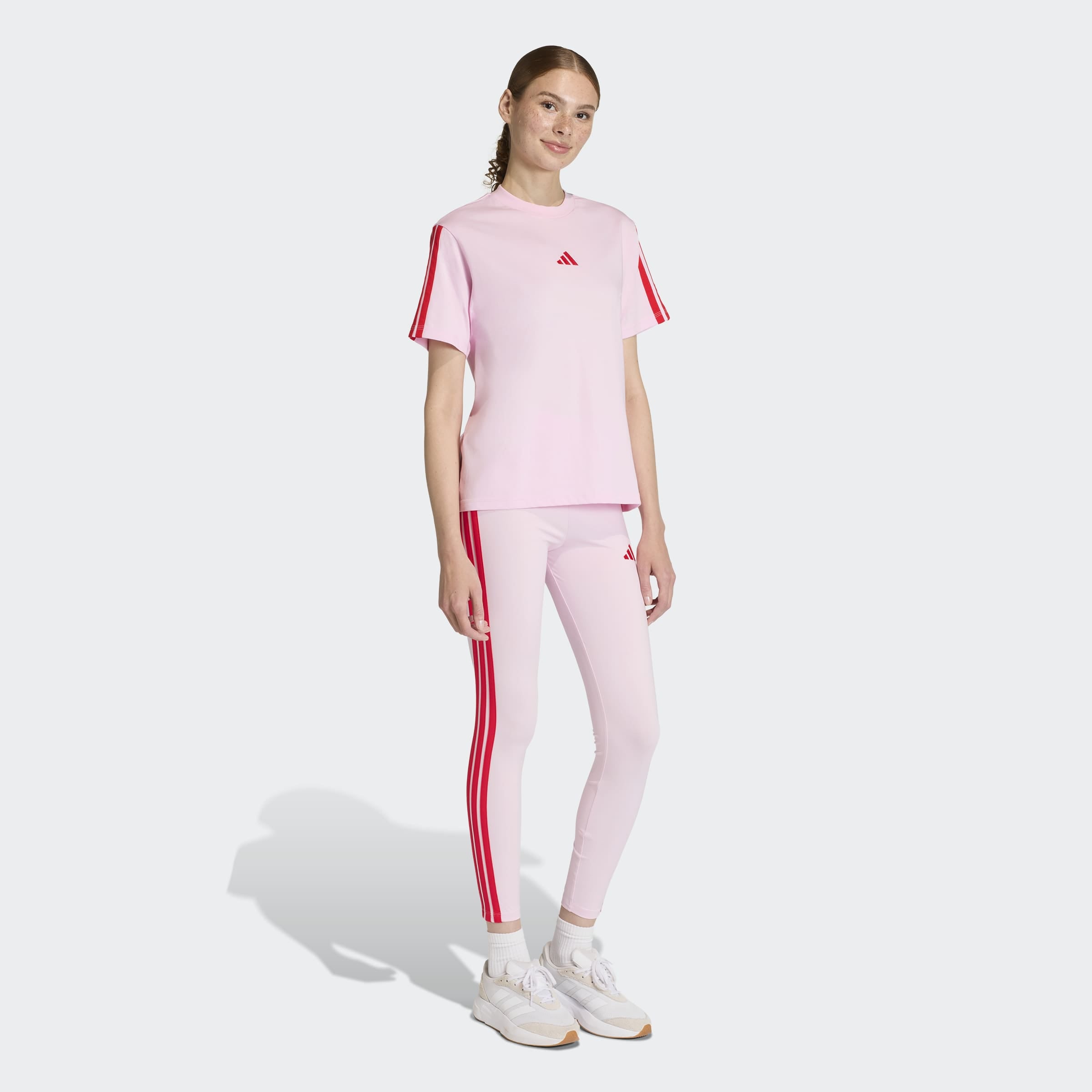 adidas Sportswear T-Shirt »ESSENTIALS 3-STREIFEN COTTON« klassische 3-Streifen an den Ärmeln, ohne Verschluss