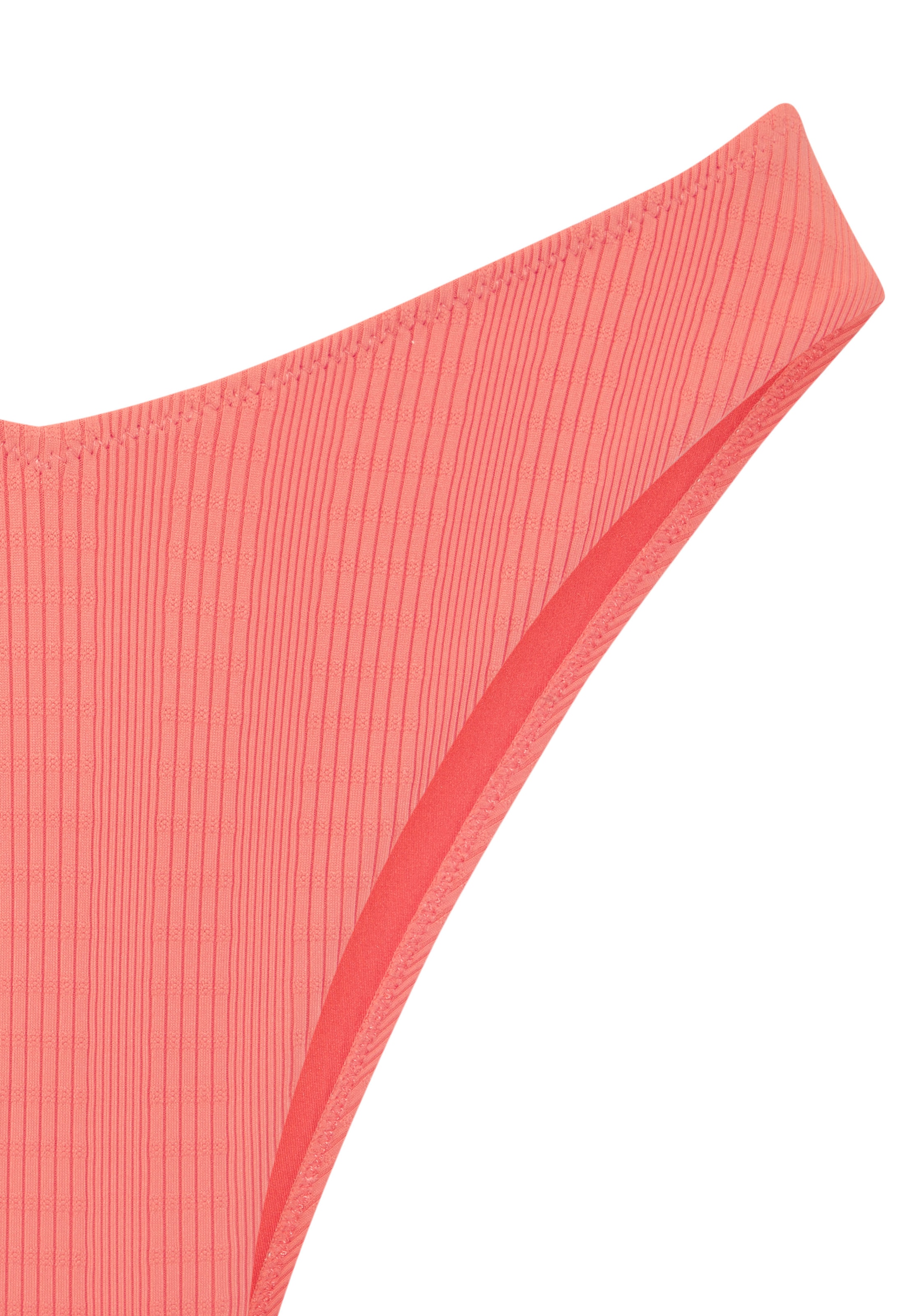 Copenhagen Studios Bikini-Hose »Nela«, in V-förmiger Schnittform