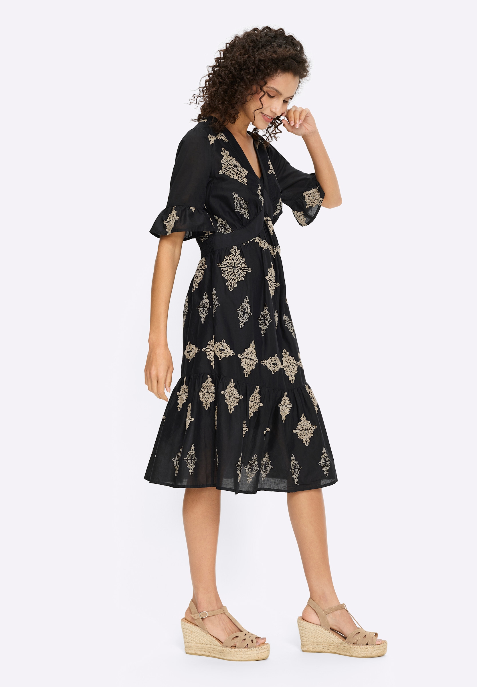 heine Sommerkleid »Kleid Baumwollkleid mit floralem Druck« Ohne Taschen