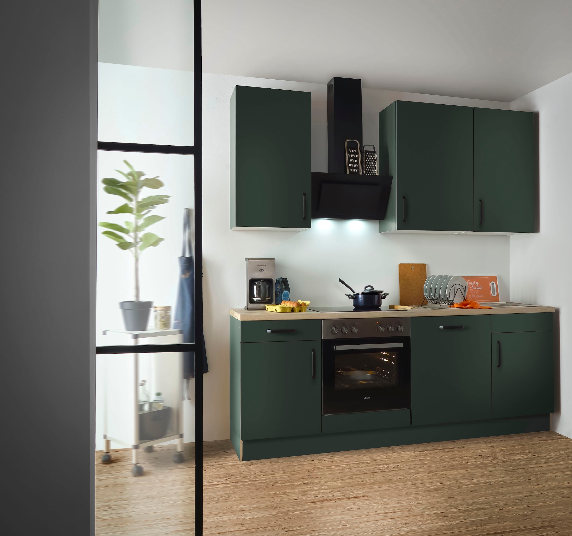 wiho Küchen Küchenzeile »"Simi", wahlweise mit E-Geräten, mit verstellbaren Füßen« Soft-Close-Funktion in Schubkästen und Auszügen, Breite 220 cm