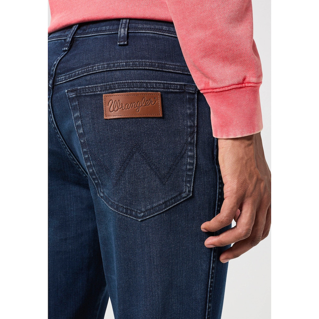 Wrangler 5-Pocket-Jeans »TEXAS SLIM FREE TO STRETCH«, Free to stretch material