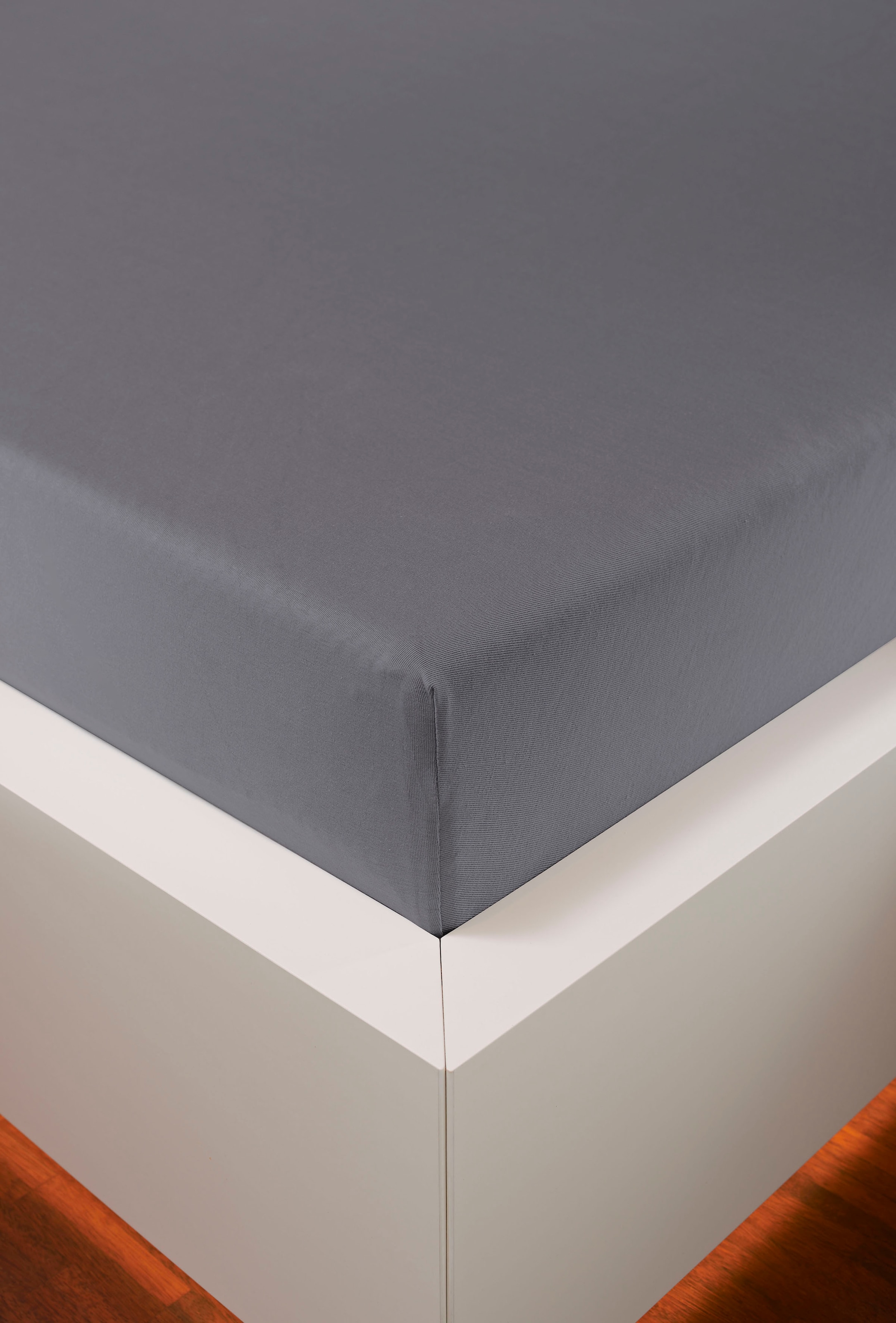 bellana Spannbettlaken »Jersey-Elasthan deluxe in Gr. 90x200, 140x200 oder 180x200, für Topper«, aus Baumwolle, für Matratzen bis 10 cm Höhe, Bettlaken, Spannbetttuch