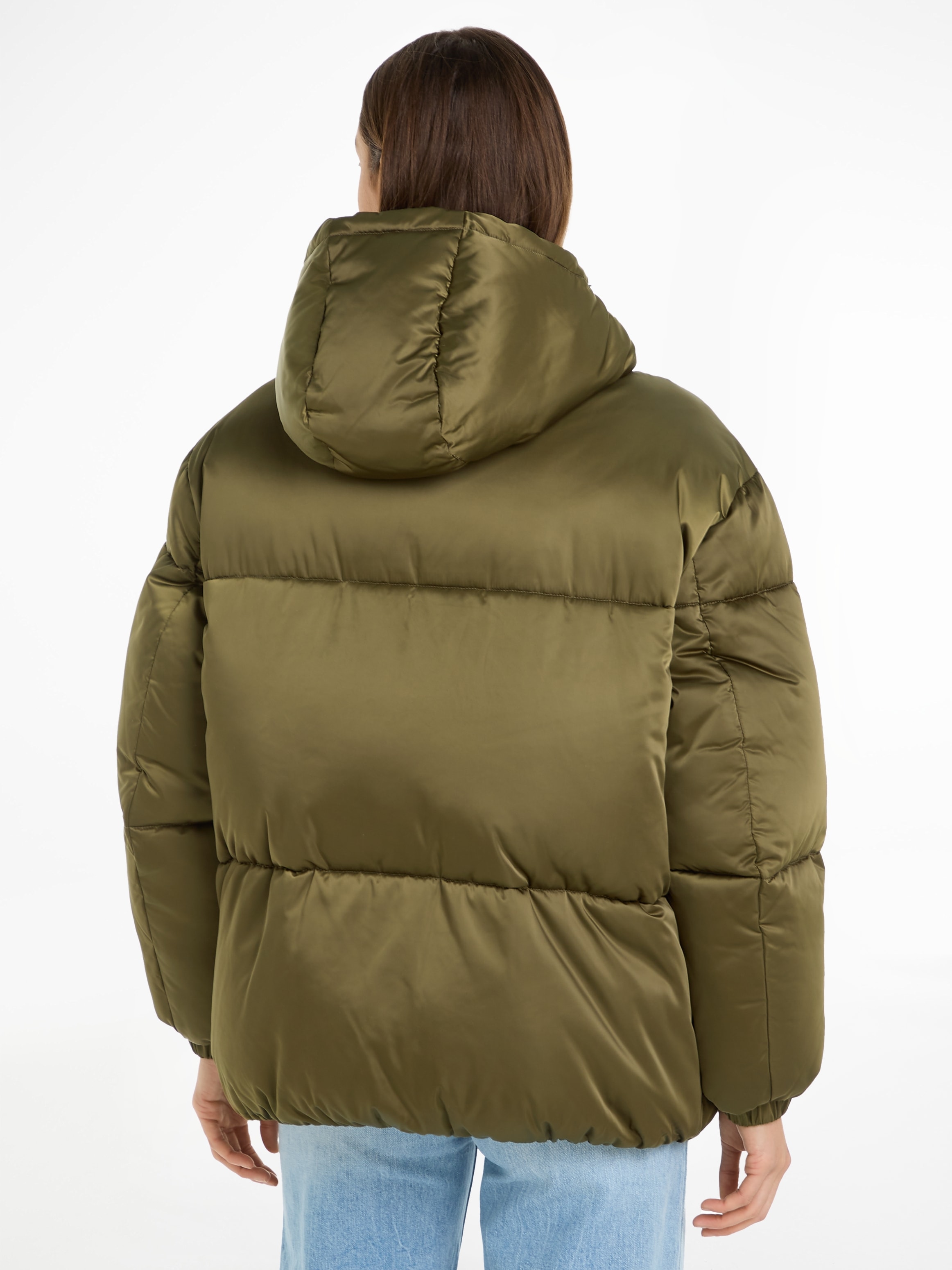 Tommy Jeans Steppjacke »TJW OVR SATIN PUFFER«, mit Kapuze, mit Tommy Jeans Markenlabel