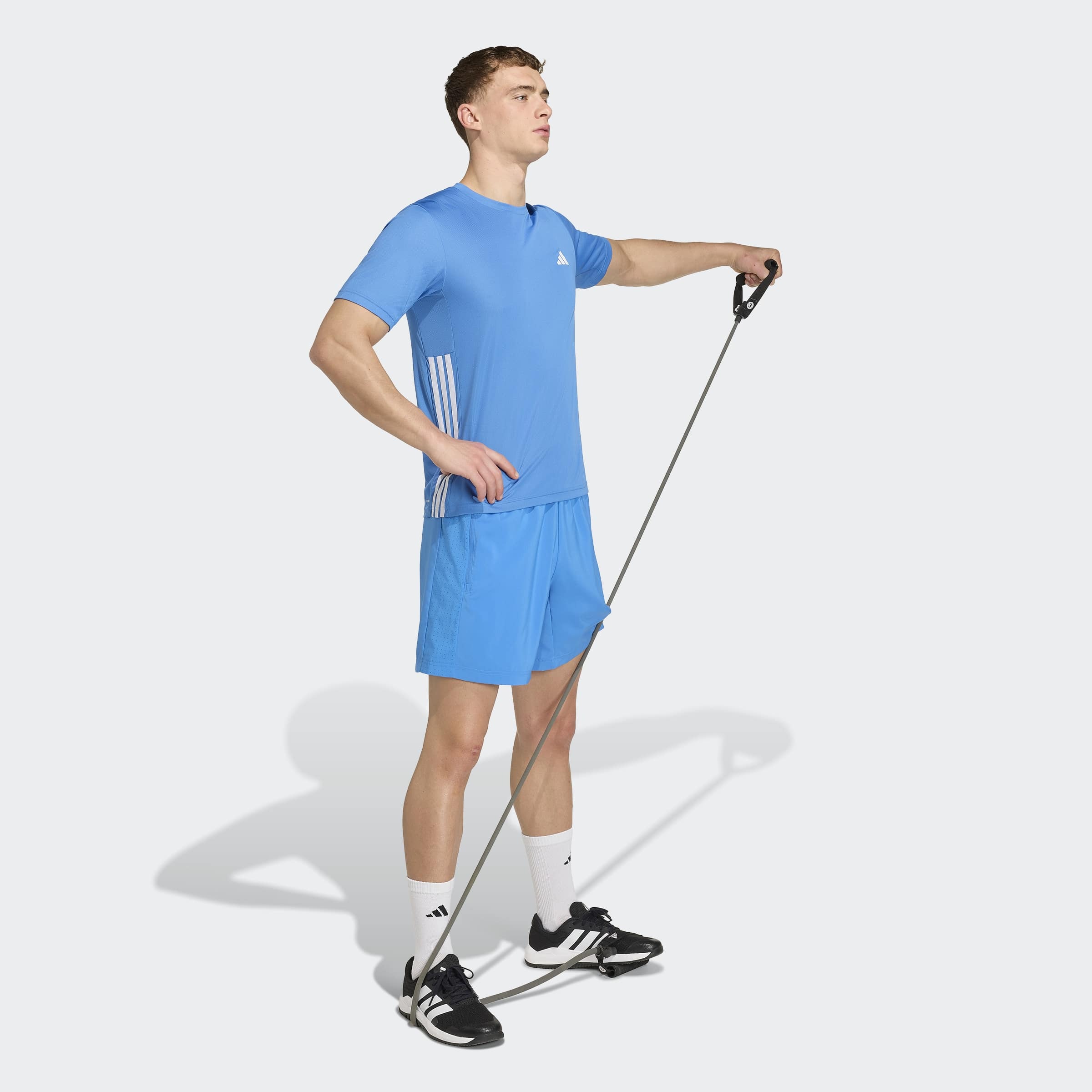 adidas Performance Shorts »WORKOUT ESSENTIALS BASE WOVEN«