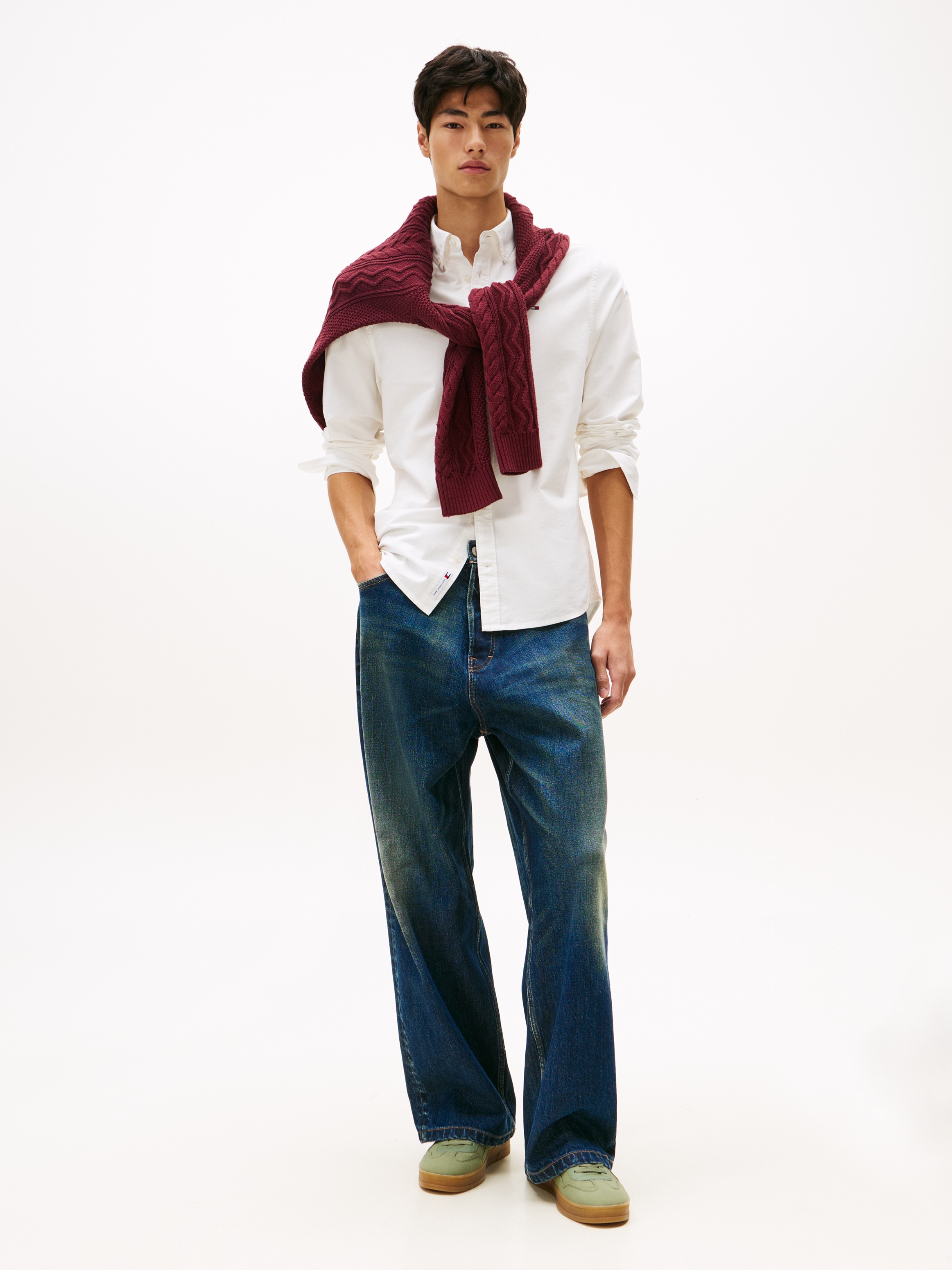 Tommy Jeans Langarmhemd »TJM REG OXFORD SHIRT EXT«, Mit Rundhalsausschnitt