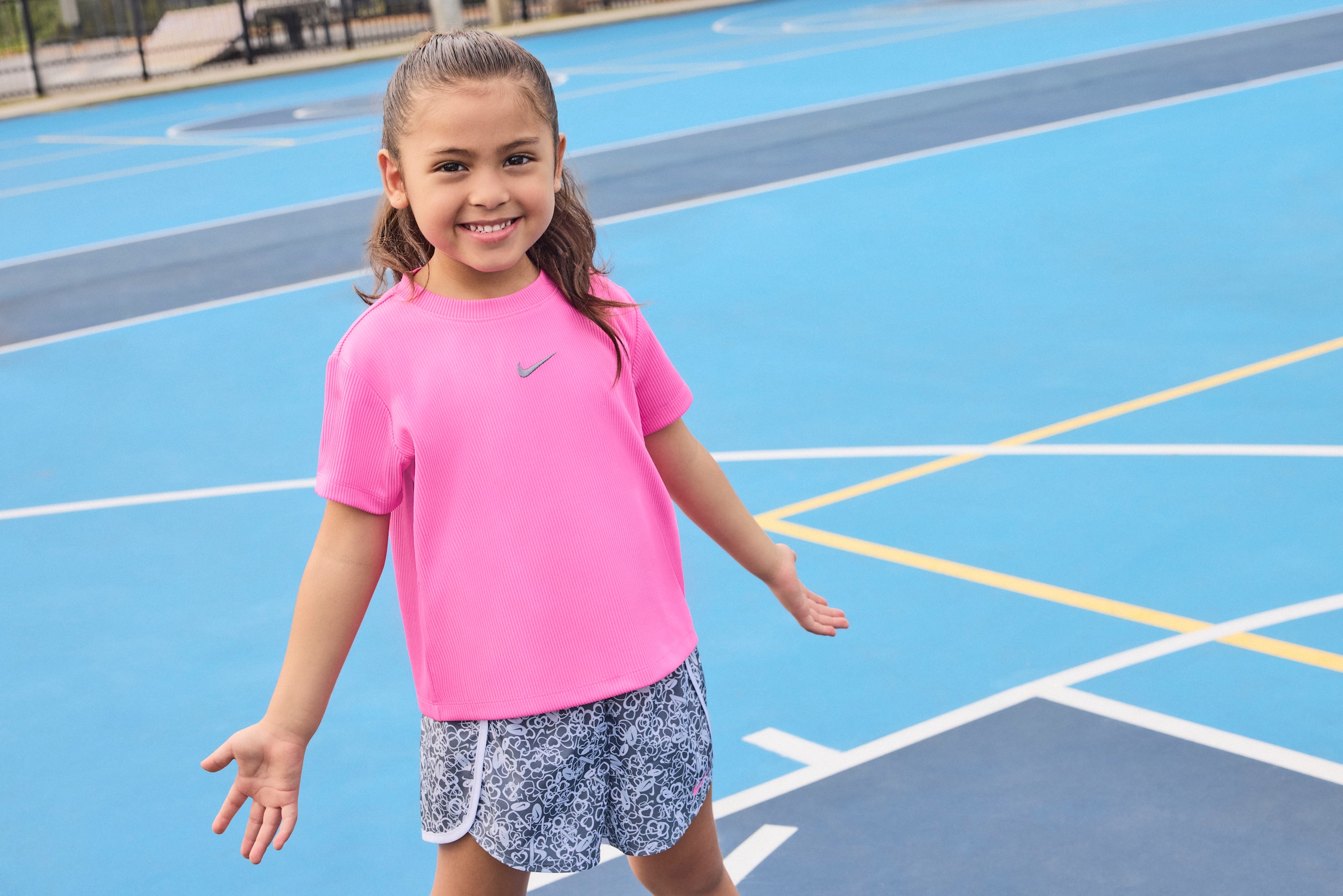 Nike Sportswear T-Shirt & Shorts, für Kinder