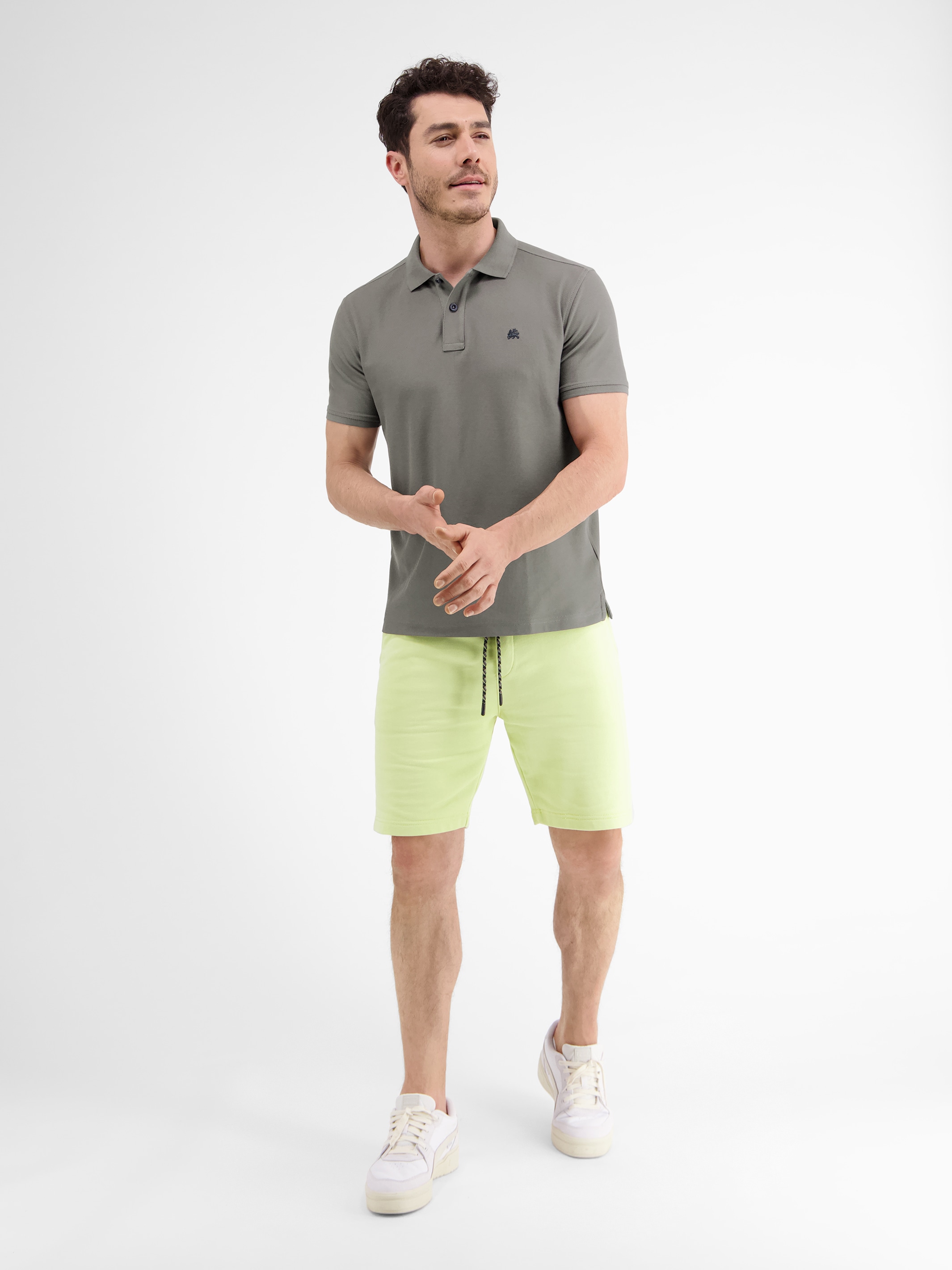 LERROS Poloshirt »Poloshirt mit COOL & DRY Funktion in Piqué-Qualität« Atmungsaktiver Baumwollmix, Feine Piqué-Qualität, Zeitloser Polo-Style