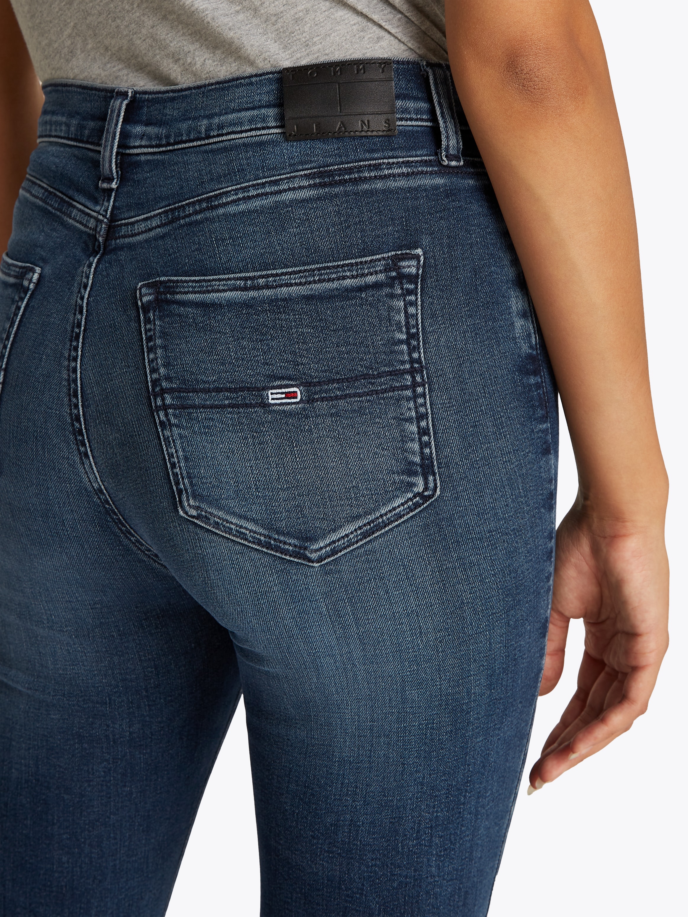 Tommy Jeans Bootcut-Jeans »SYLVIA HGH FLR«