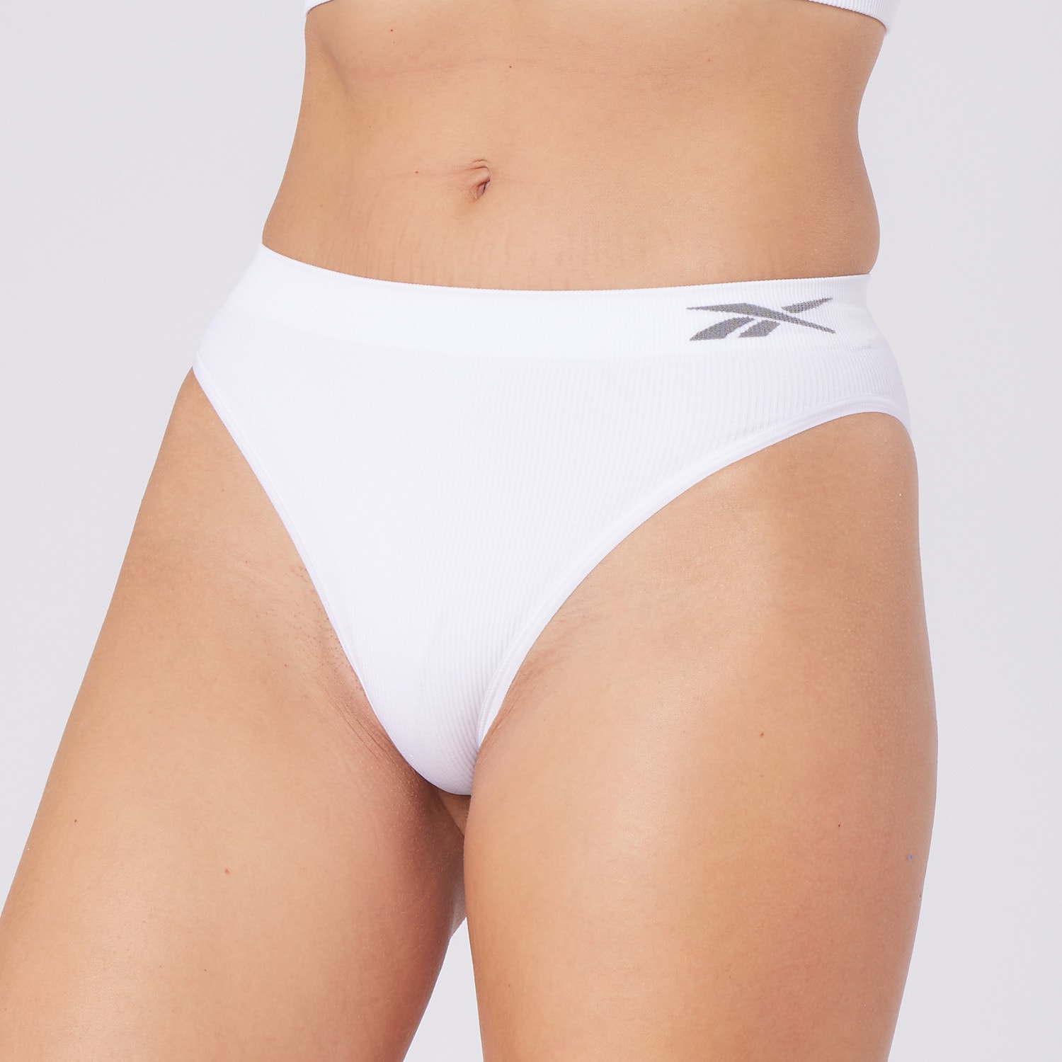 Reebok Slip 3er Pack,  ohne störende Nähte, eng, basic, bequem, mit Logo, breiter Bund