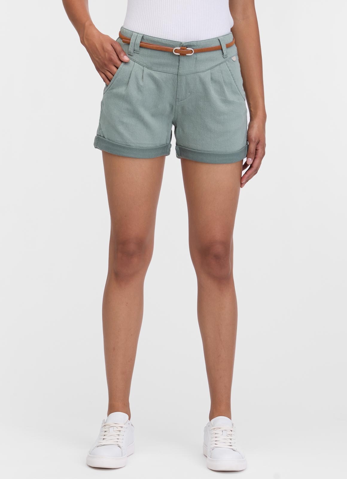Ragwear Shorts »HEEVEN«  leicht verwaschener Twill zum Umschlagen mit Gürtel