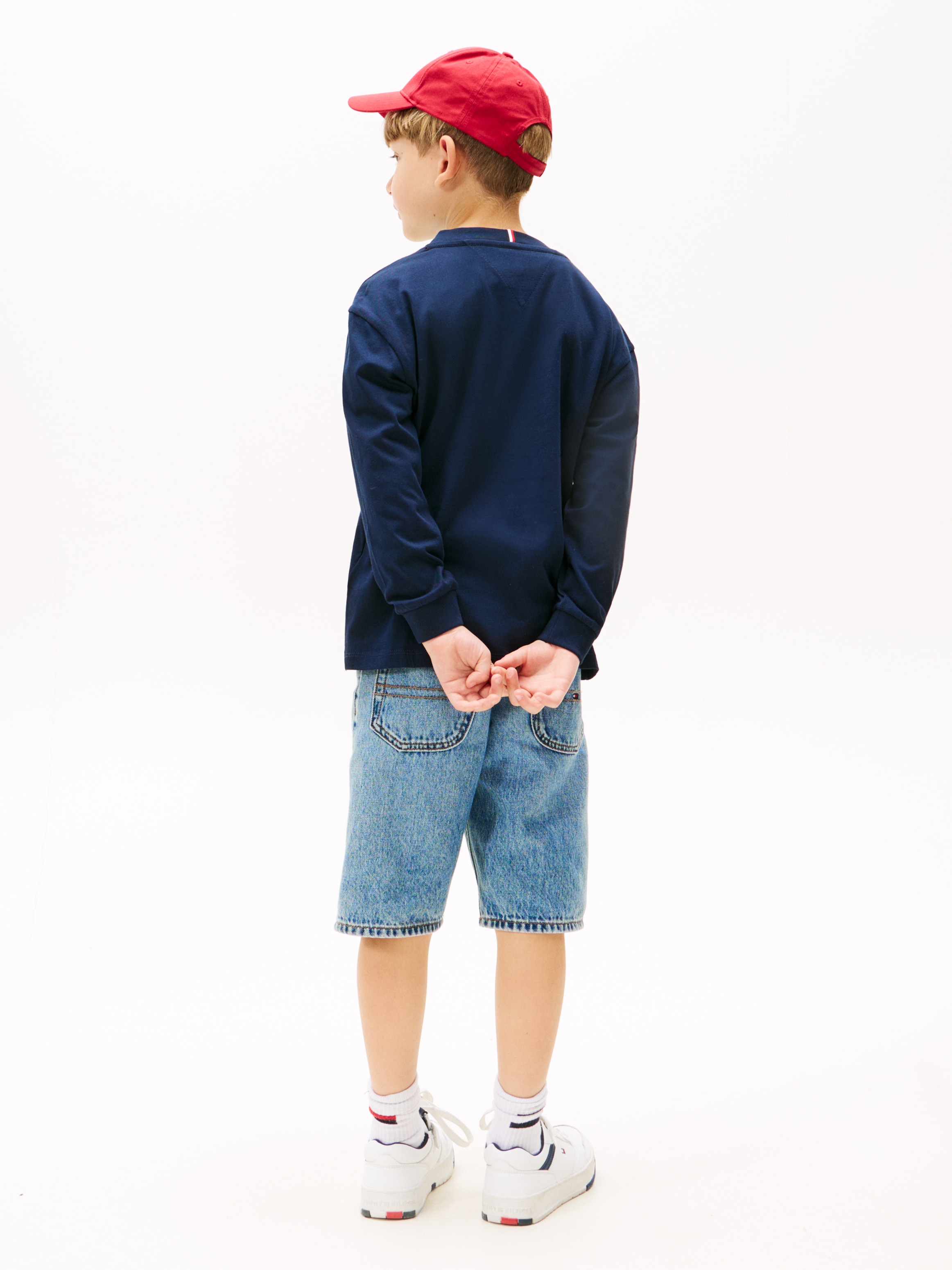 Tommy Hilfiger Langarmshirt »ESSENTIAL T-SHIRT LS«, für Kinder bis 16 Jahre, Markenlogo