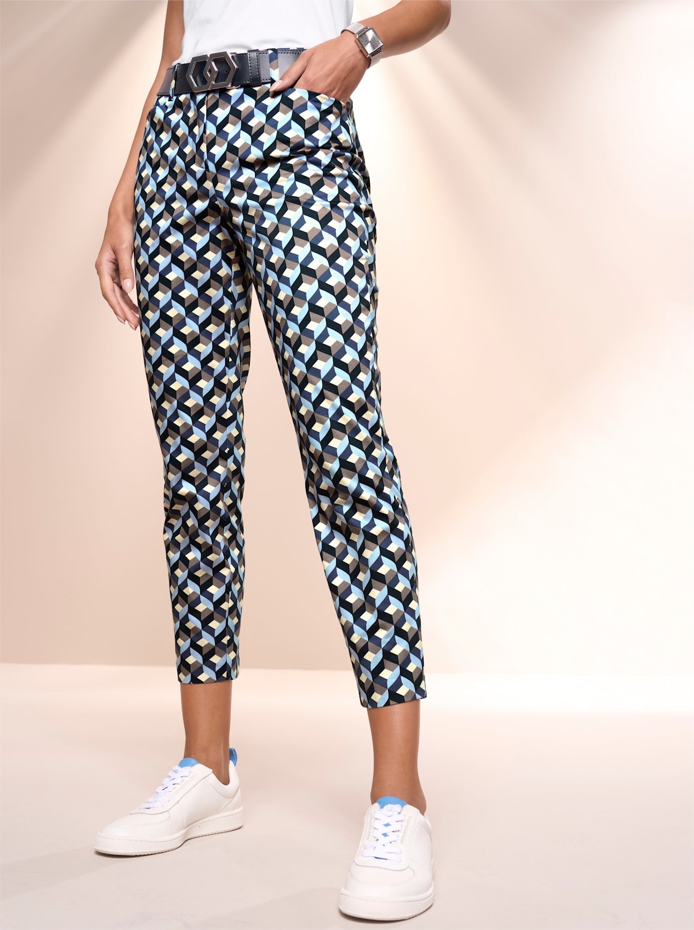 heine Webhose