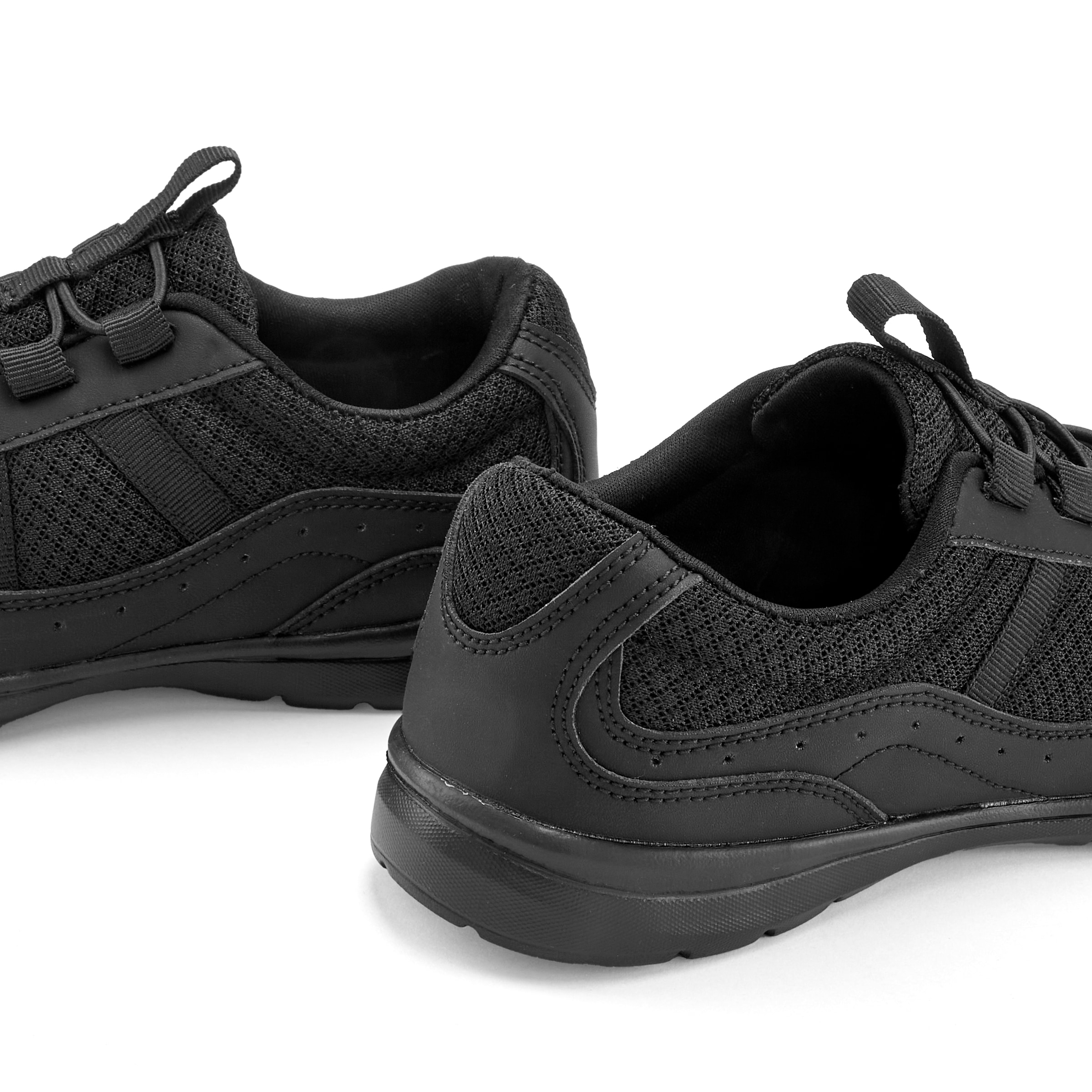LASCANA Sneaker, Slip-On Freizeitschuh, Halbschuh mit elastischen Schnürbändern VEGAN