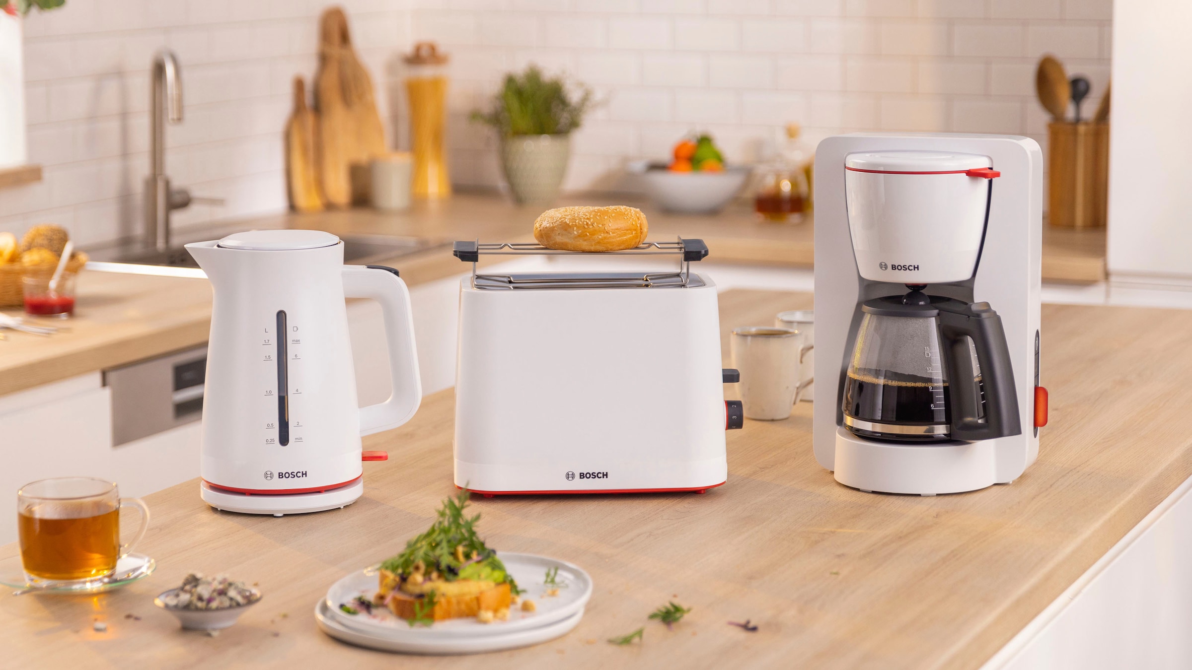 BOSCH Toaster »MyMoment TAT3M121«, 2 Schlitze, für 2 Scheiben, 950 W, entnehmbarer Brötchenaufsatz, Auftaufunktion, Brotzentrierung, AutoOff