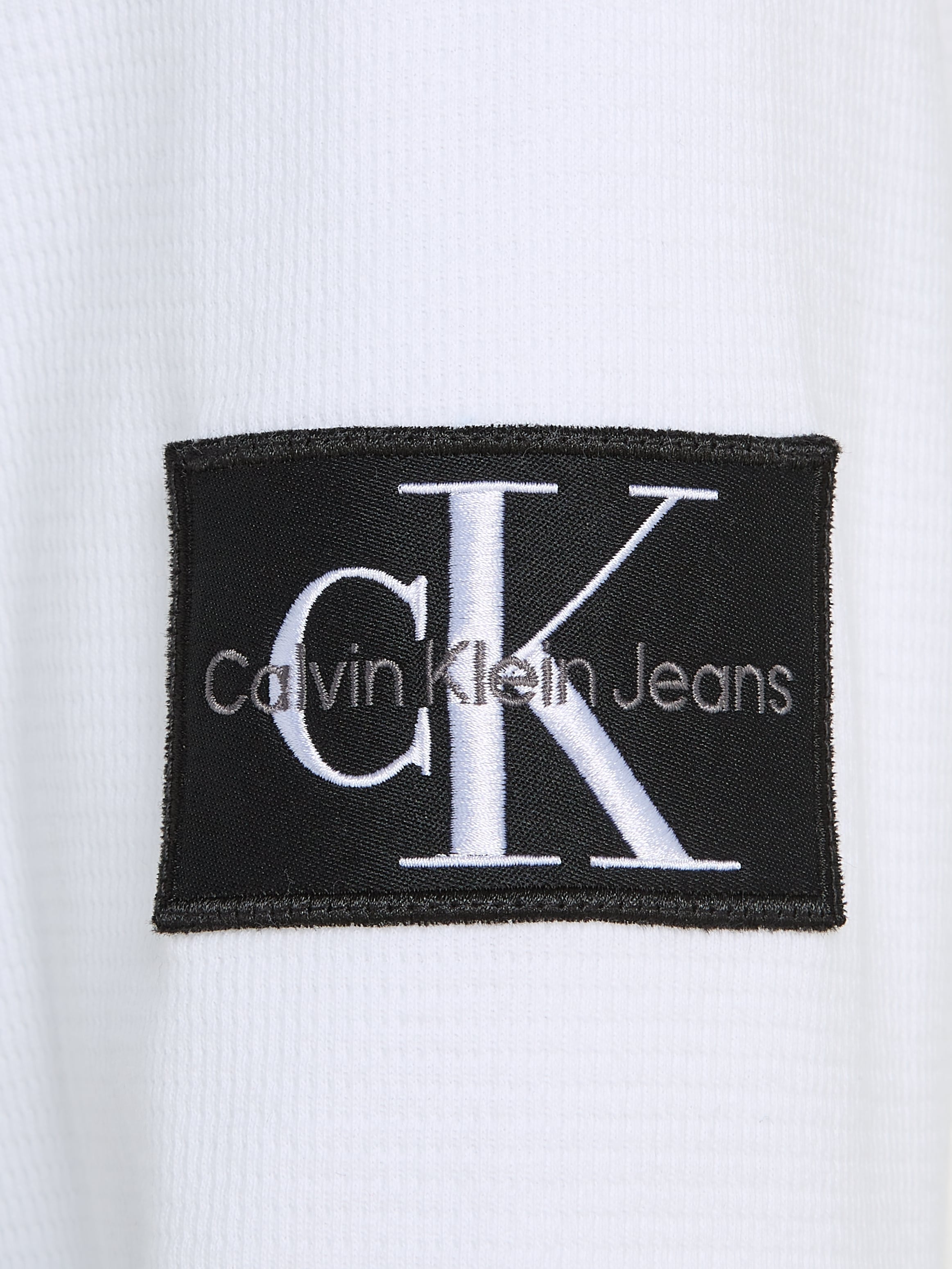 Calvin Klein Jeans Langarmshirt »BADGE WAFFLE LS TEE«, mit Logopatch