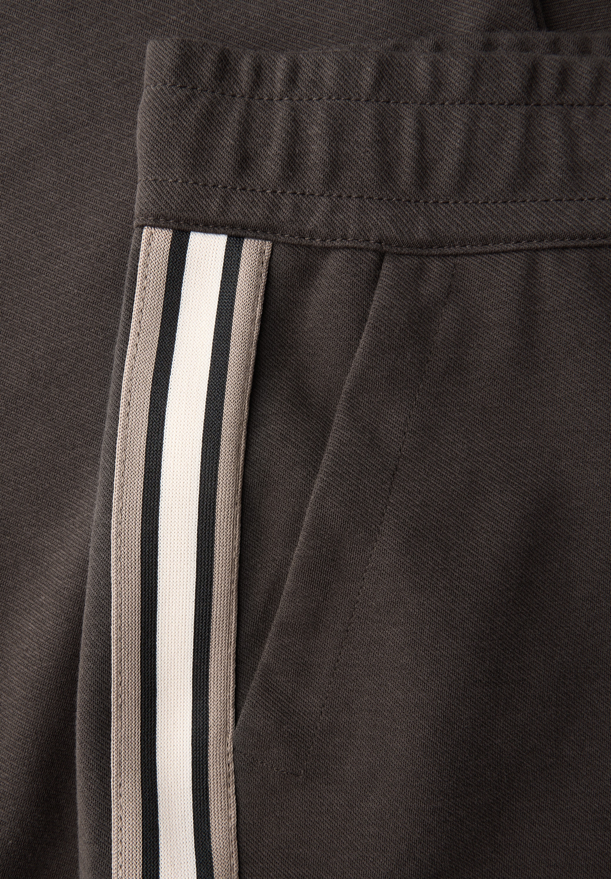 STREET ONE Stoffhose, mit elastischem Bund