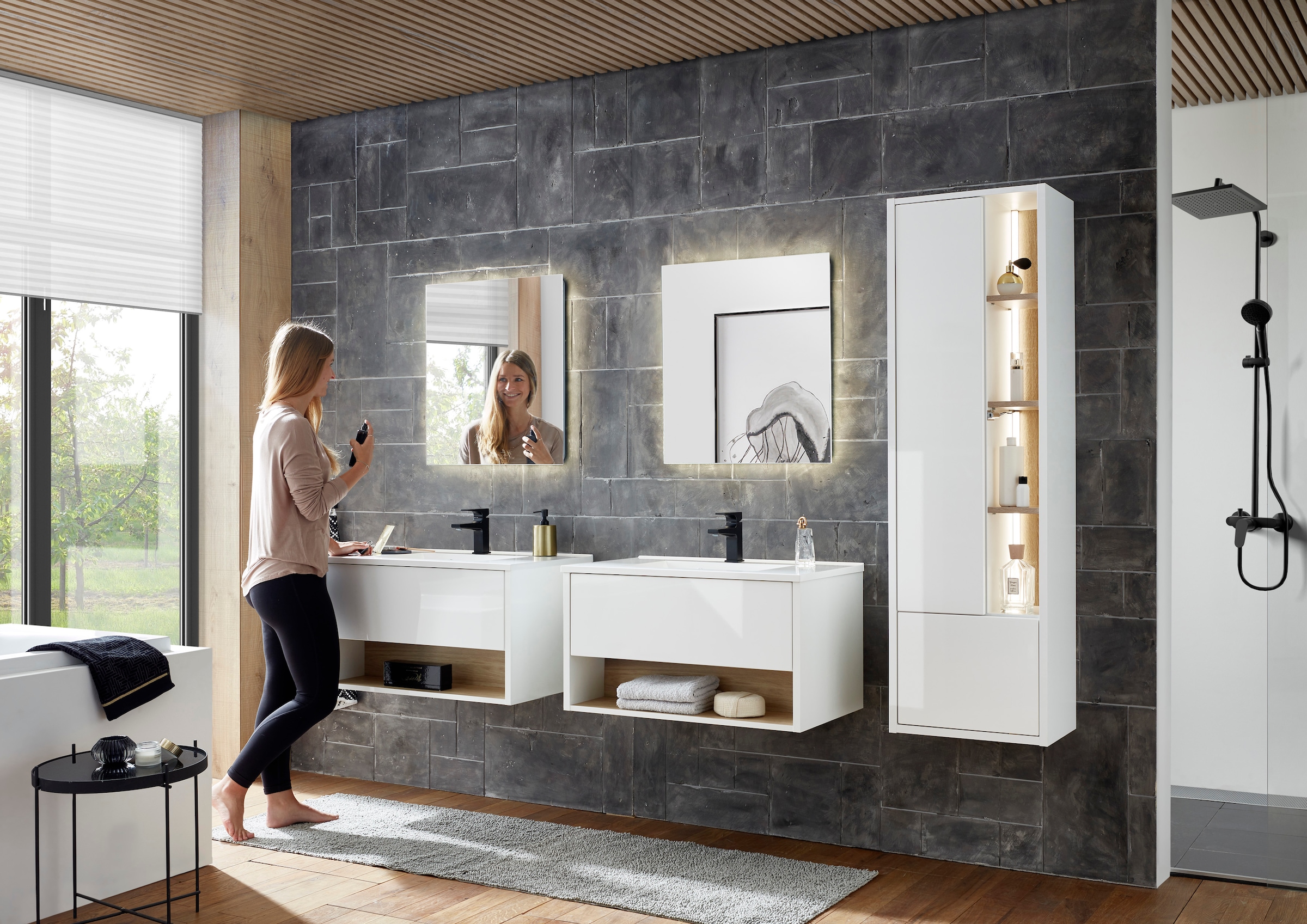 Places of Style Badmöbel-Set »Studio Line, Bad im modernen Design, 5-teiliges Badezimmer«, (5 St.), Schrank, Waschtisch und Spiegel, in zwei Farben verfügbar, Stauraum