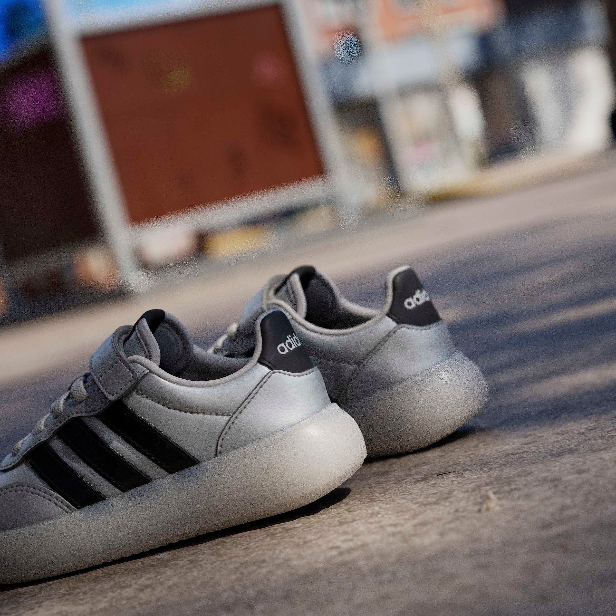 adidas Sportswear Sneaker »BARREDA DECODE  FÜR KINDER«  mit Klettverschluss, für Kinder & Jugendliche