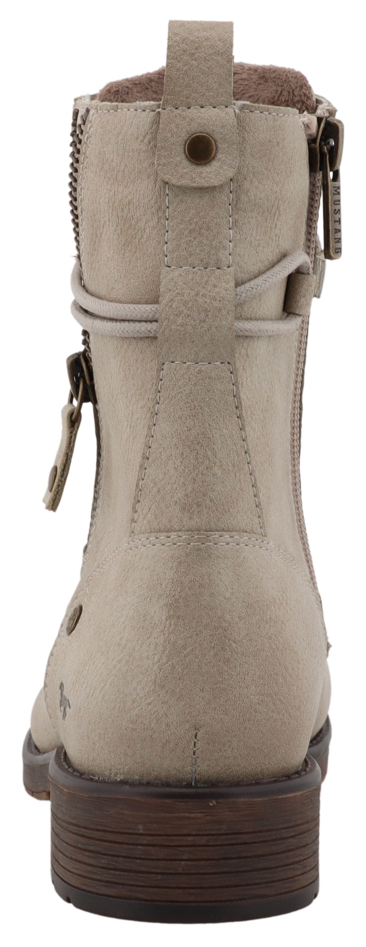 Mustang Shoes Winterstiefelette »Elfi«  Winterstiefel mit Reißverschluss und markanter Schnürung