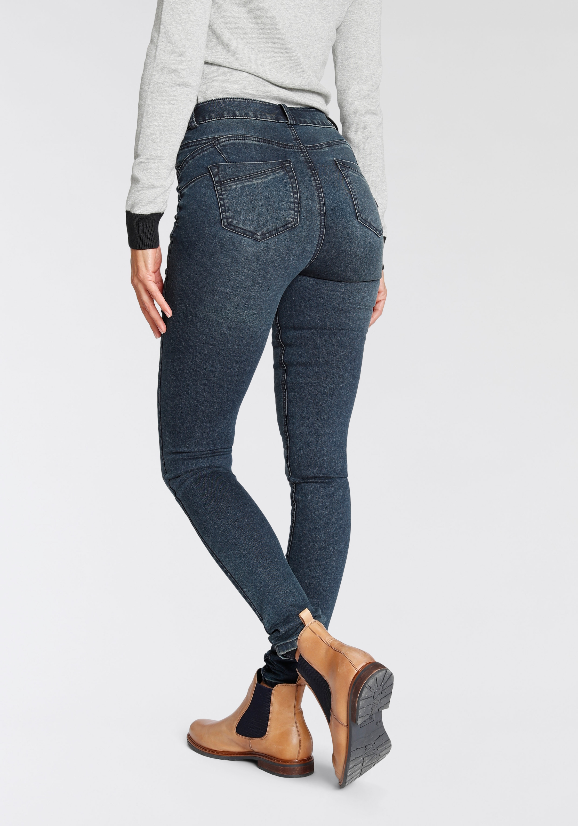 Skinny-fit-Jeans »Ultra Stretch«, High Waist mit Shapingnähten