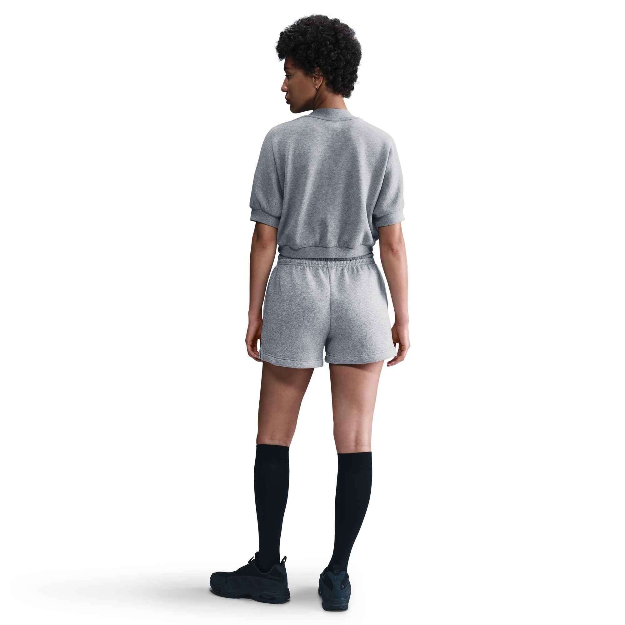 Nike Sportswear Shorts »W NSW PHNX FLC MR STD 4IN SHRT«  aus weichem Fleece, mit Kordelverschluss, auch in großen Größen