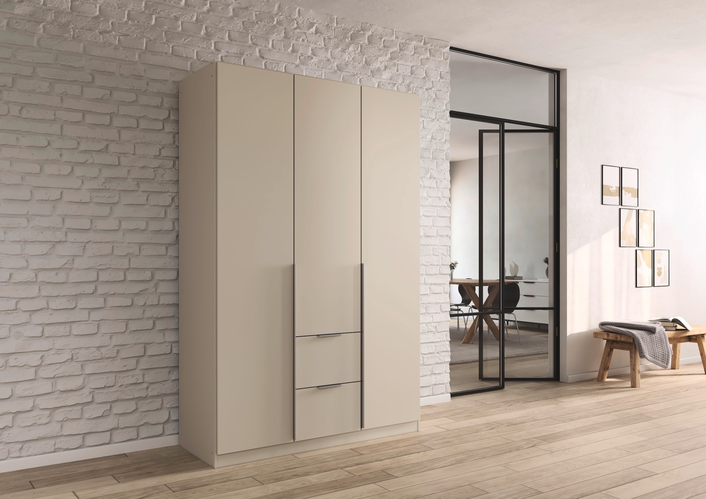 rauch Drehtürenschrank »Kleiderschrank Schrank Garderobe AGORDO mit Dekor- oder Hochglanzfront«, (in zwei Griff-Farben, Breiten 91-360 cm), mit Außenschubkästen, in 7 Breiten und 2 Höhen MADE IN GERMANY