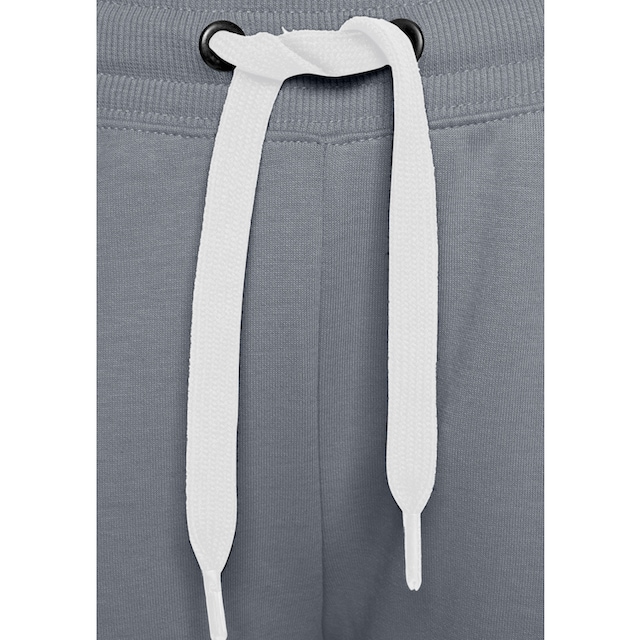 Bench. Loungehose, mit Seitenstreifen und geradem Bein, Loungeanzug  bestellen im OTTO Online Shop