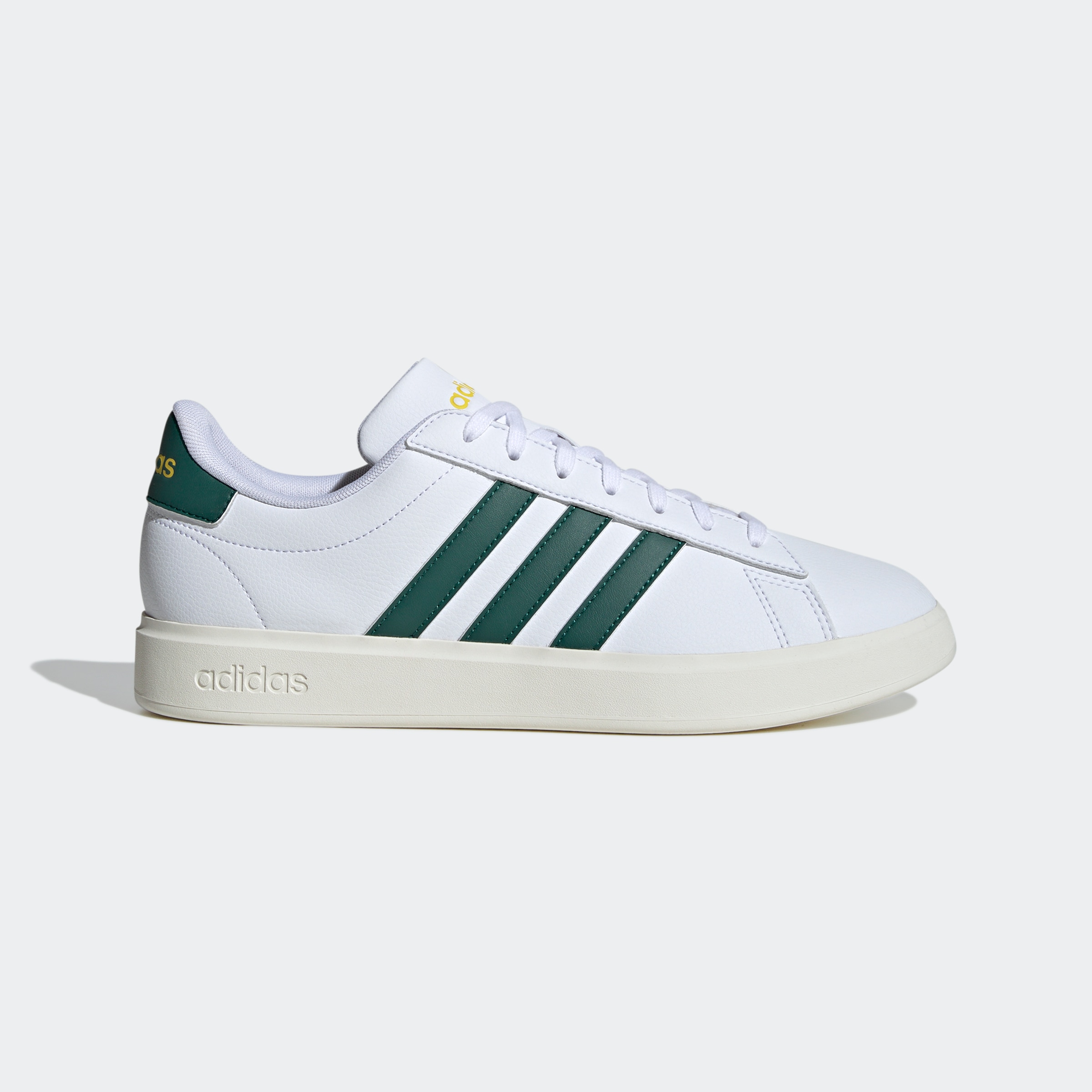 adidas Sportswear Sneaker »GRAND COURT CLOUDFOAM COMFORT«, Design auf den Spuren des adidas Superstar