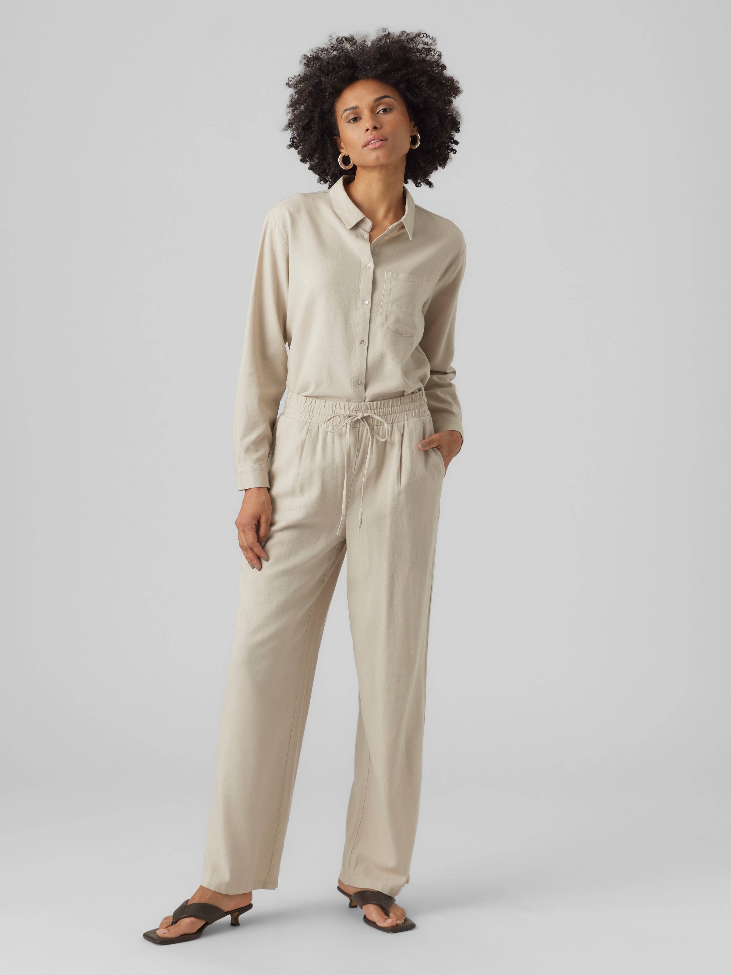 Vero Moda Schlupfhose »VMJESMILO HW WIDE PANTS WVN NOOS«  mit Seitentaschen