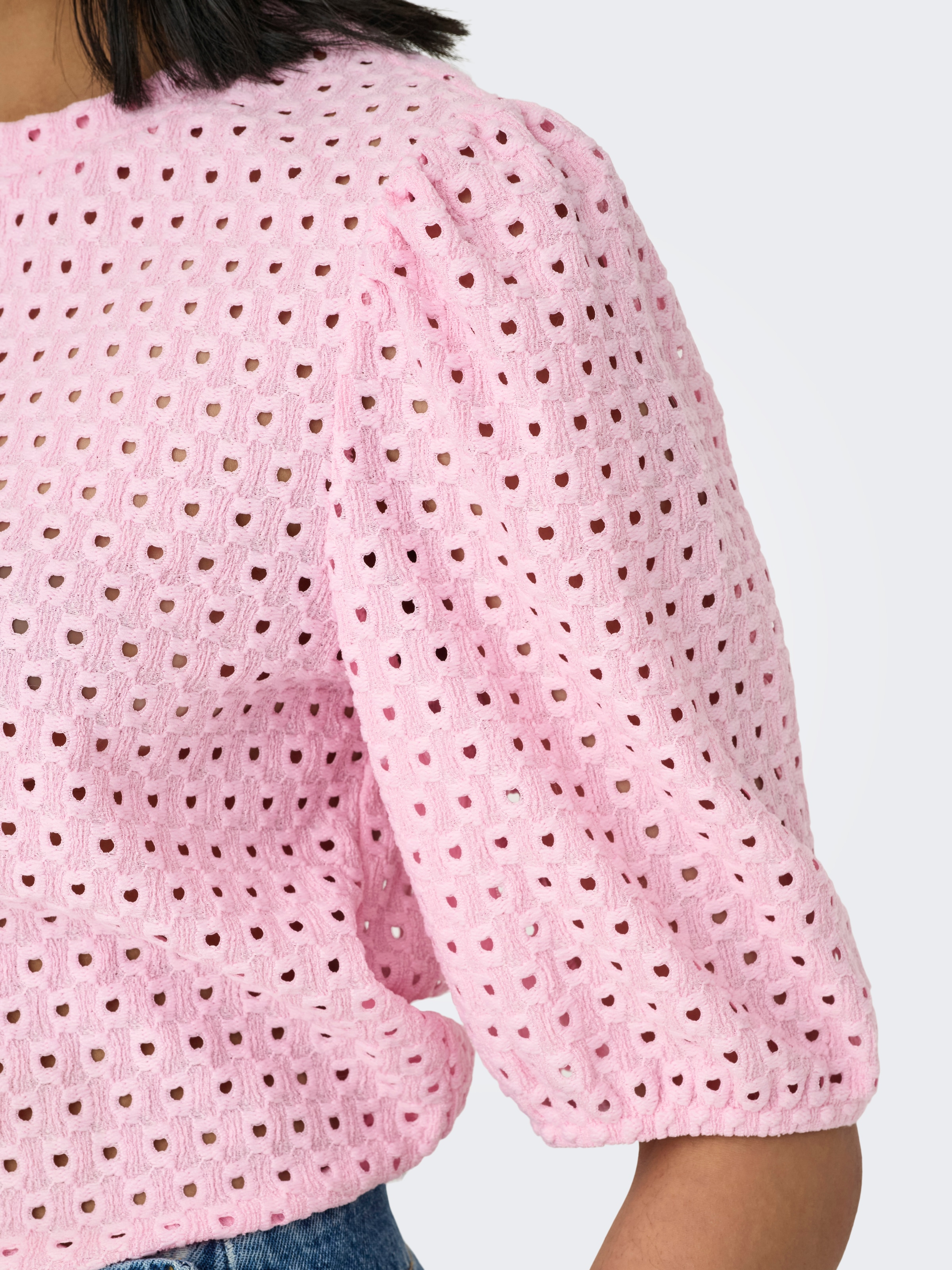ONLY Kurzarmshirt »ONLELISA S/S O-NECK TOP BOX JRS«