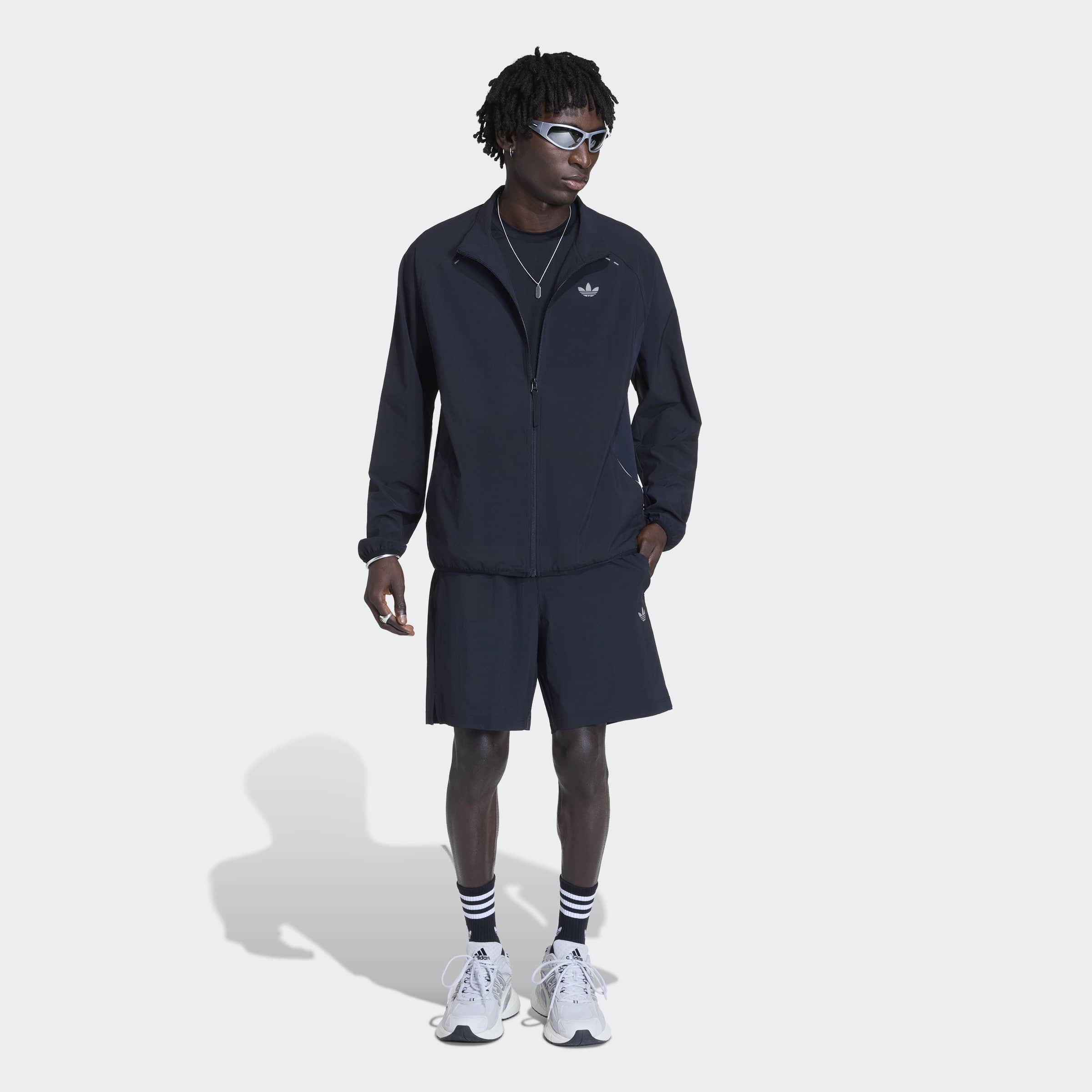 adidas Originals Shorts »TECH ESS WV SHO«