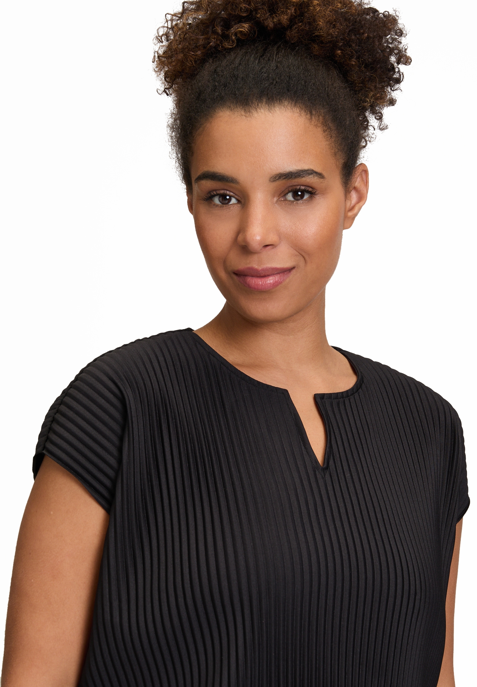 Betty&Co Kurzarmshirt »Kurzarm-Shirt mit Plissee«
